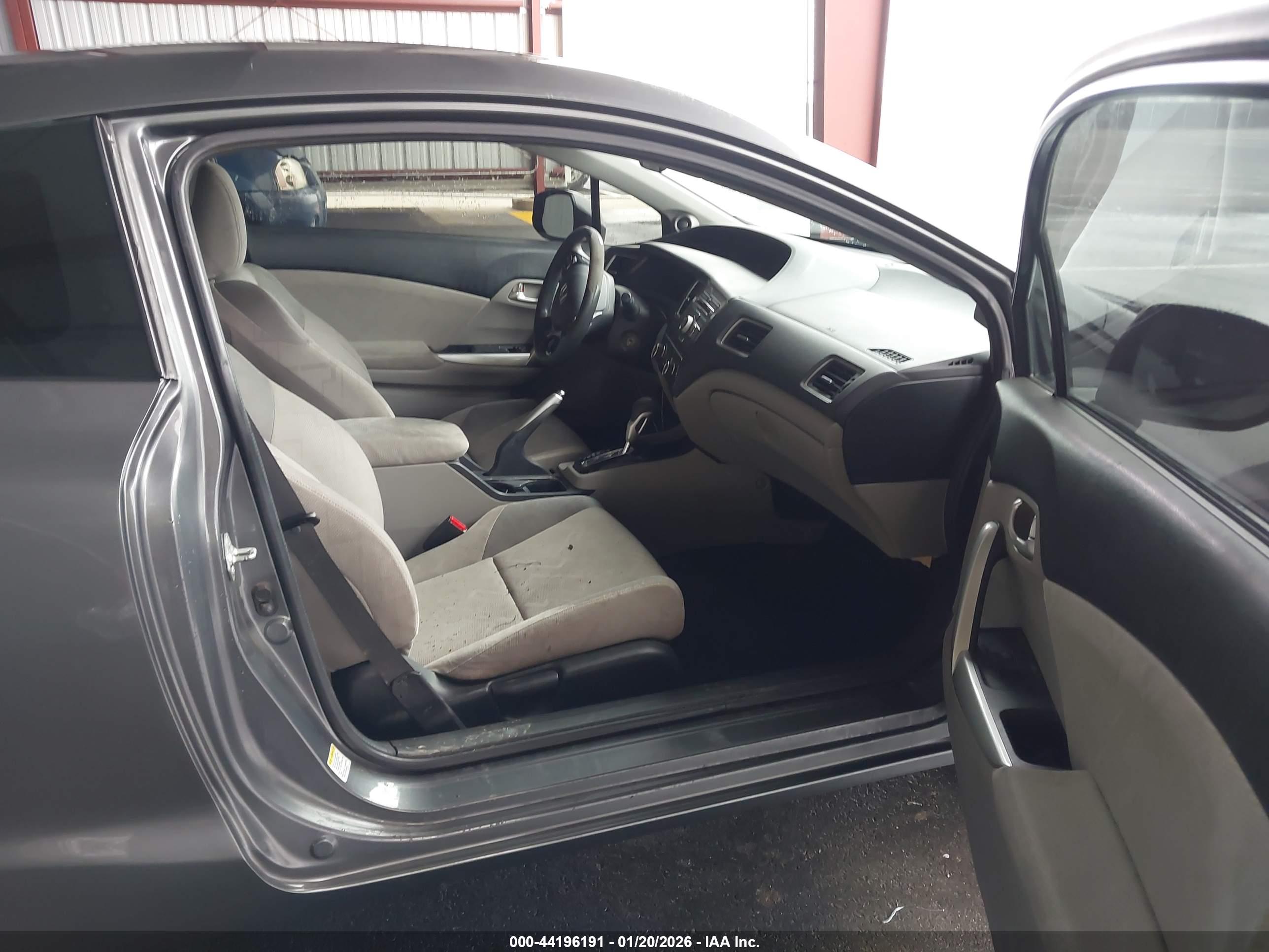HONDA CIVIC image 5