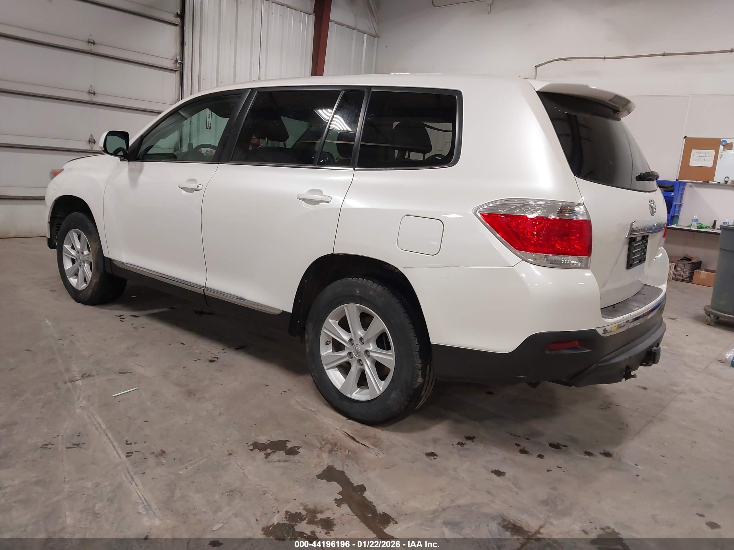 TOYOTA HIGHLANDER image 3
