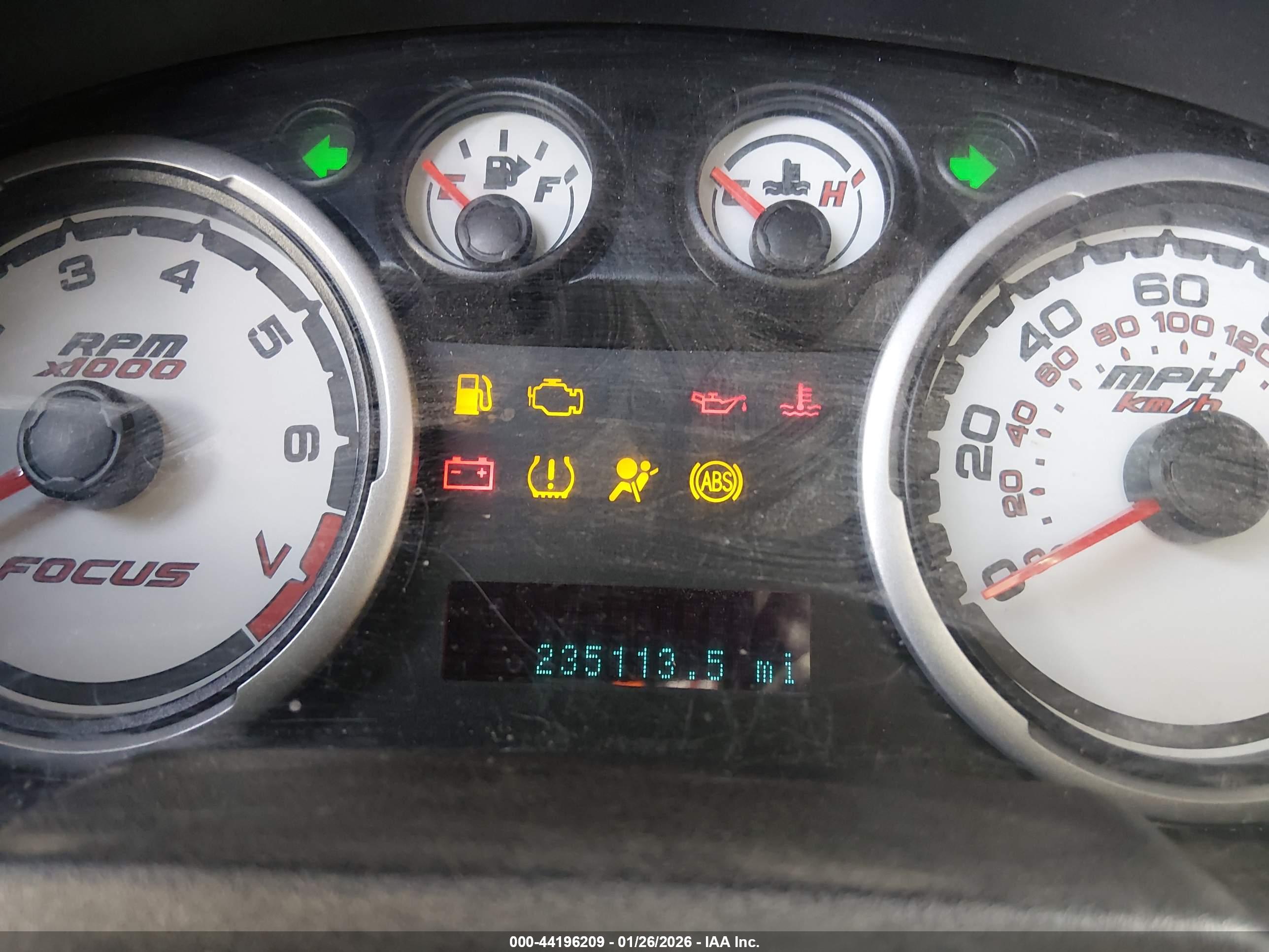 FORD FOCUS image 7