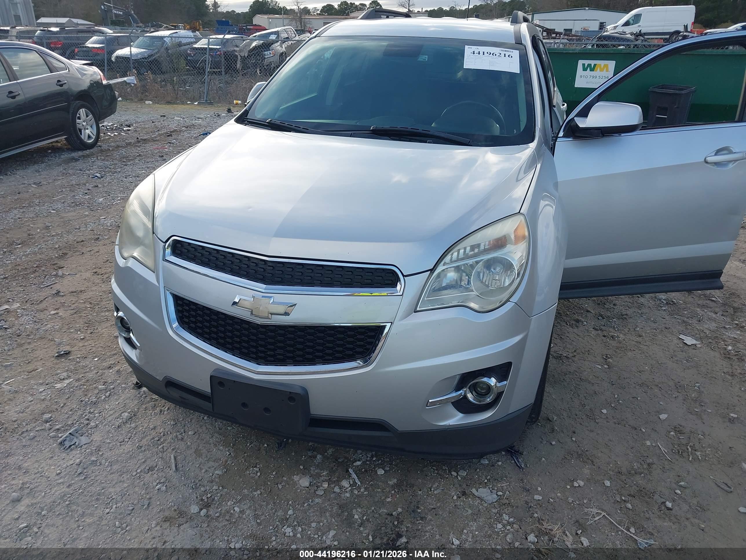 CHEVROLET EQUINOX image 6