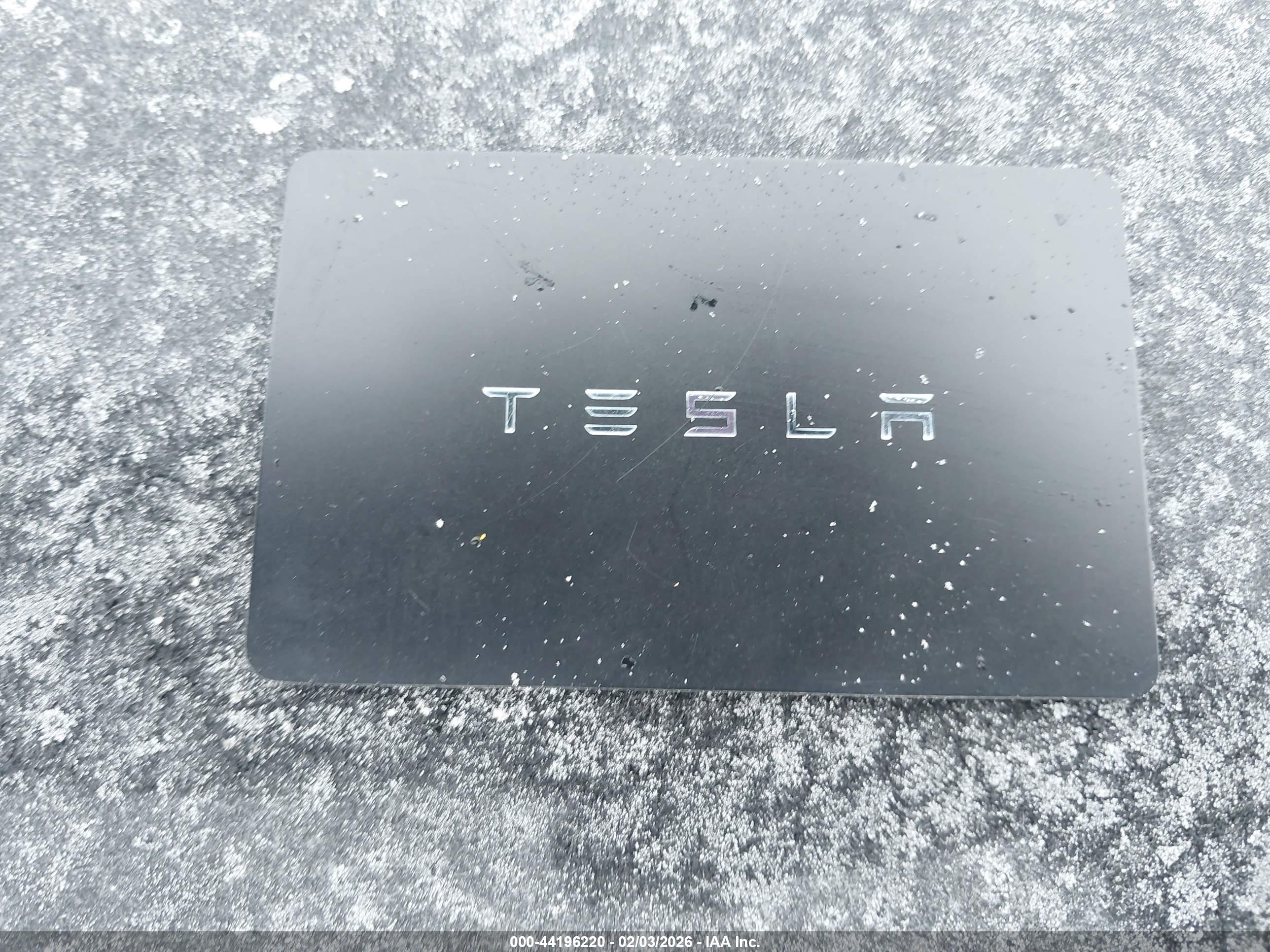 TESLA MODEL image 11