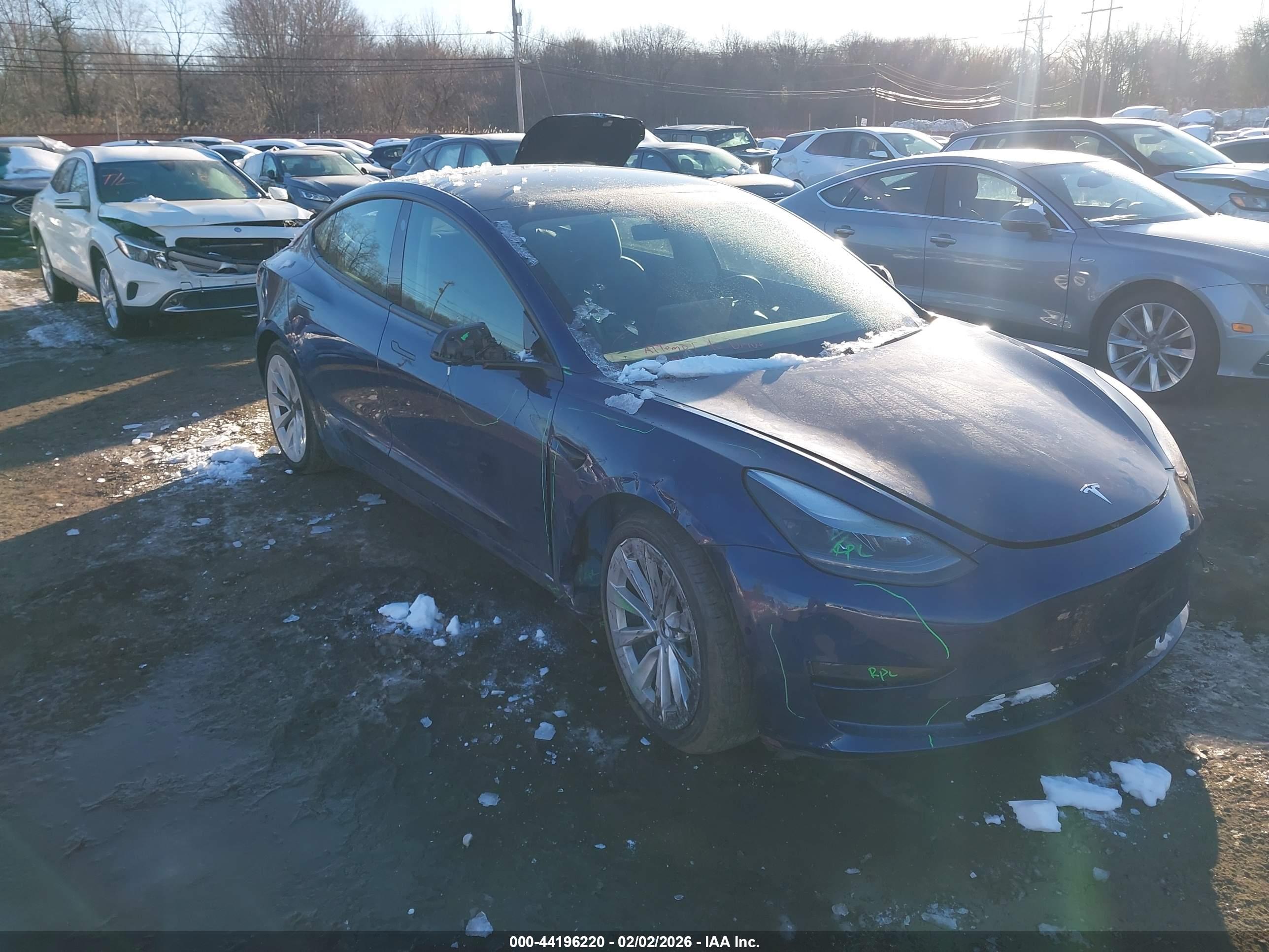 TESLA MODEL image 6