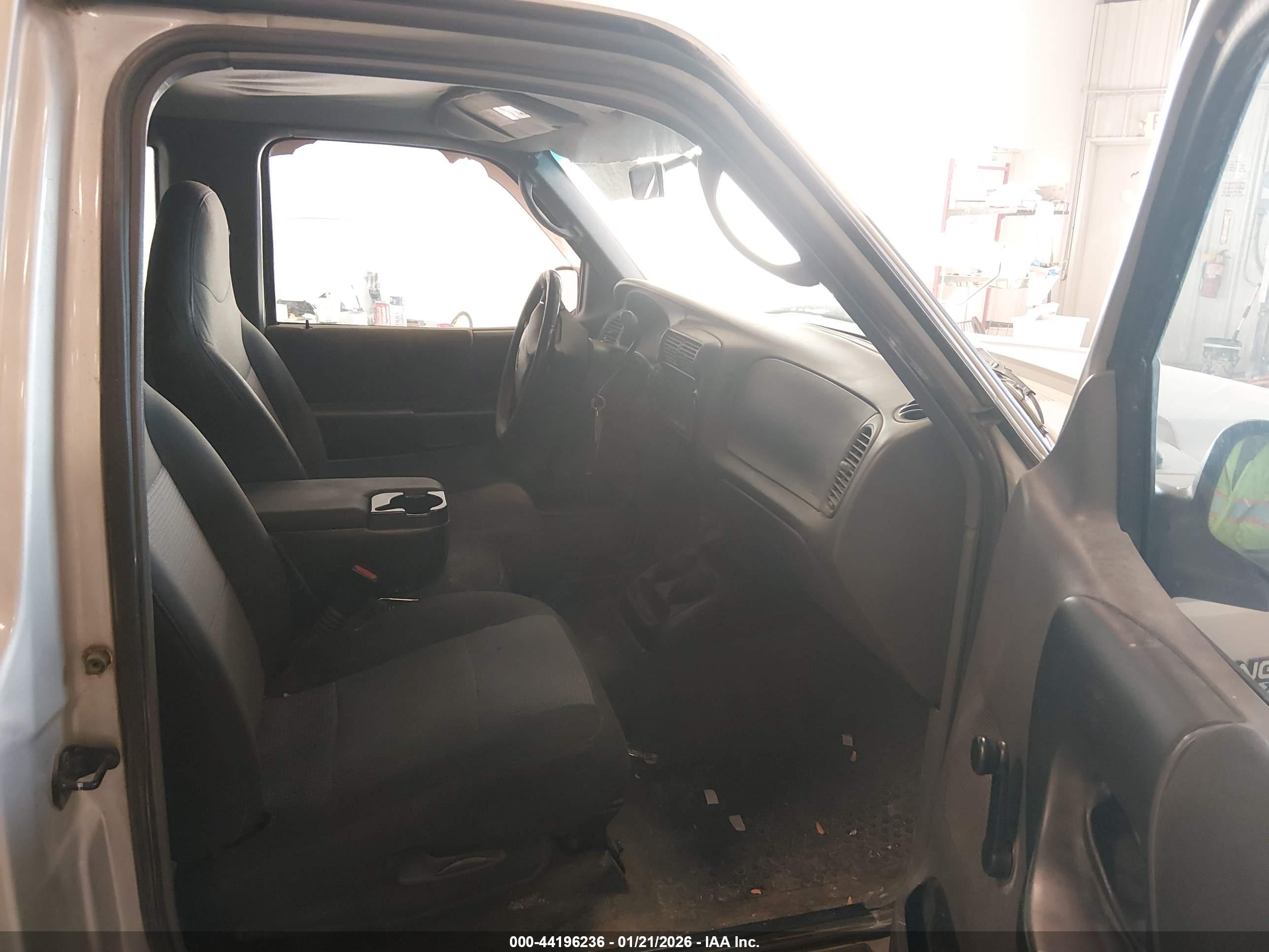 FORD RANGER image 5