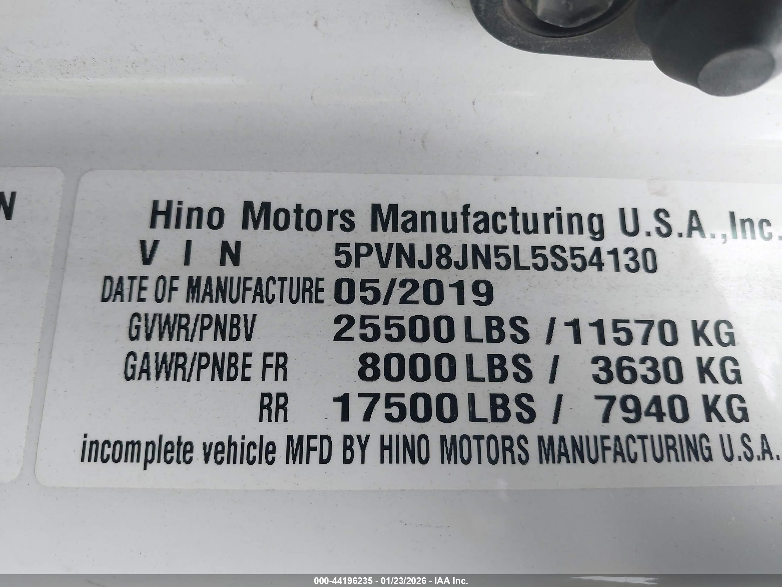 HINO 258/268 image 9