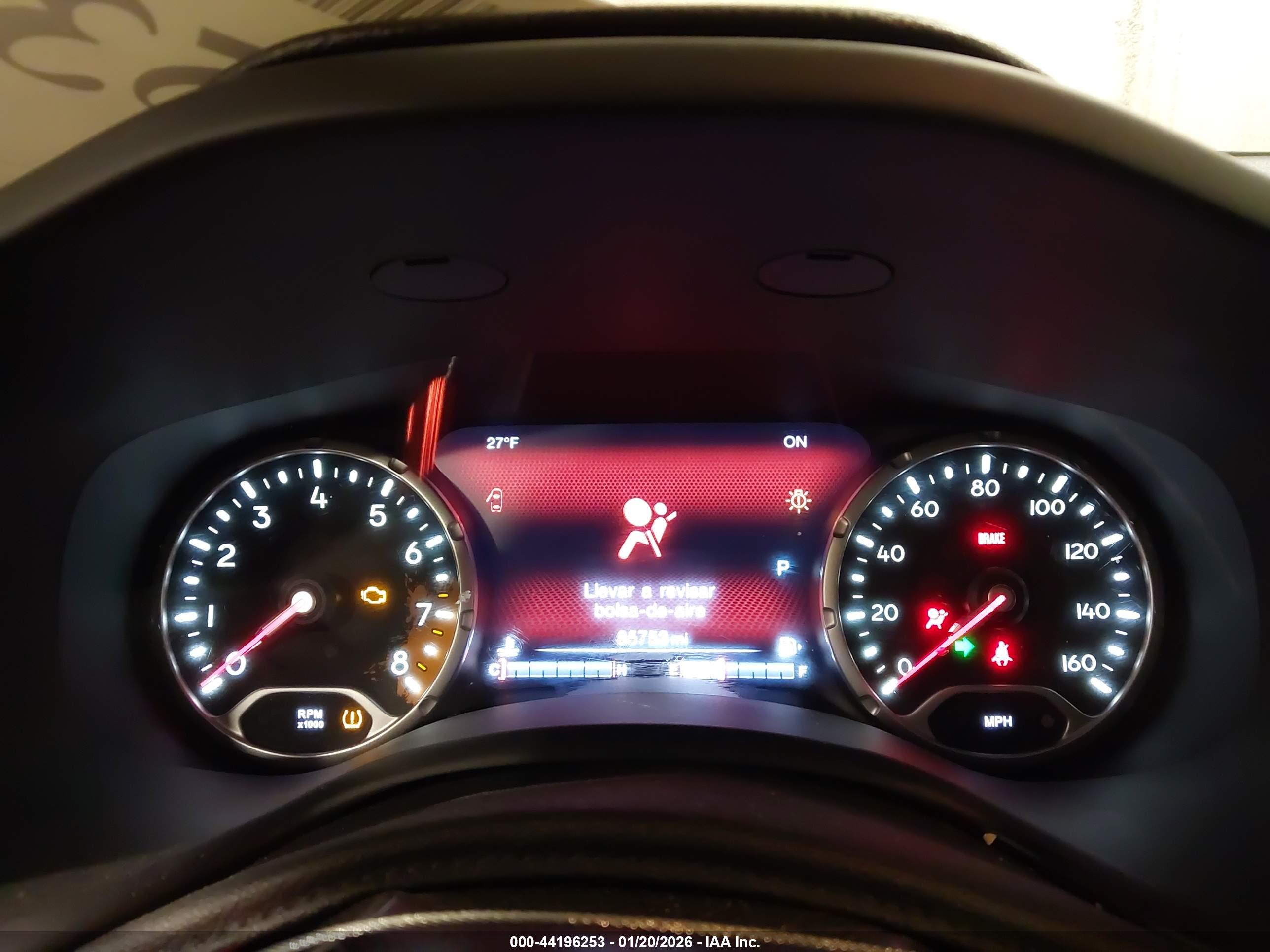 JEEP RENEGADE image 7