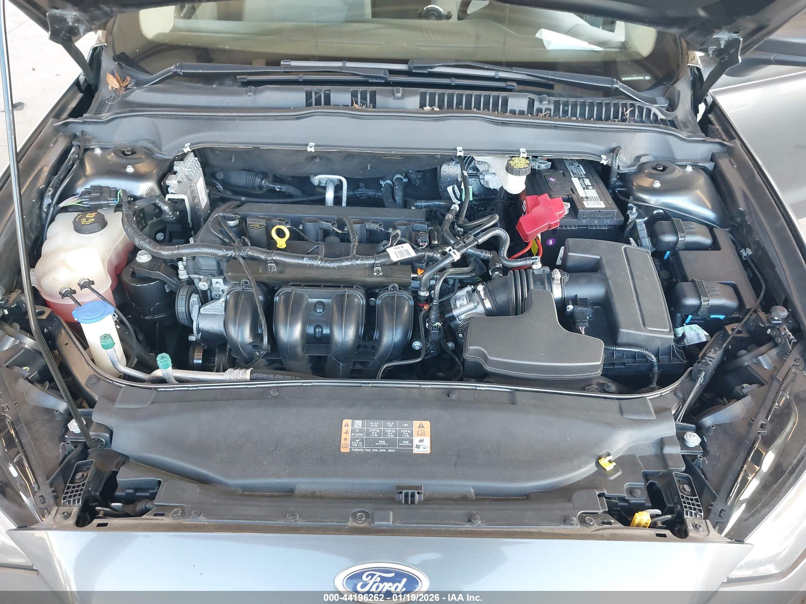 FORD FUSION image 10