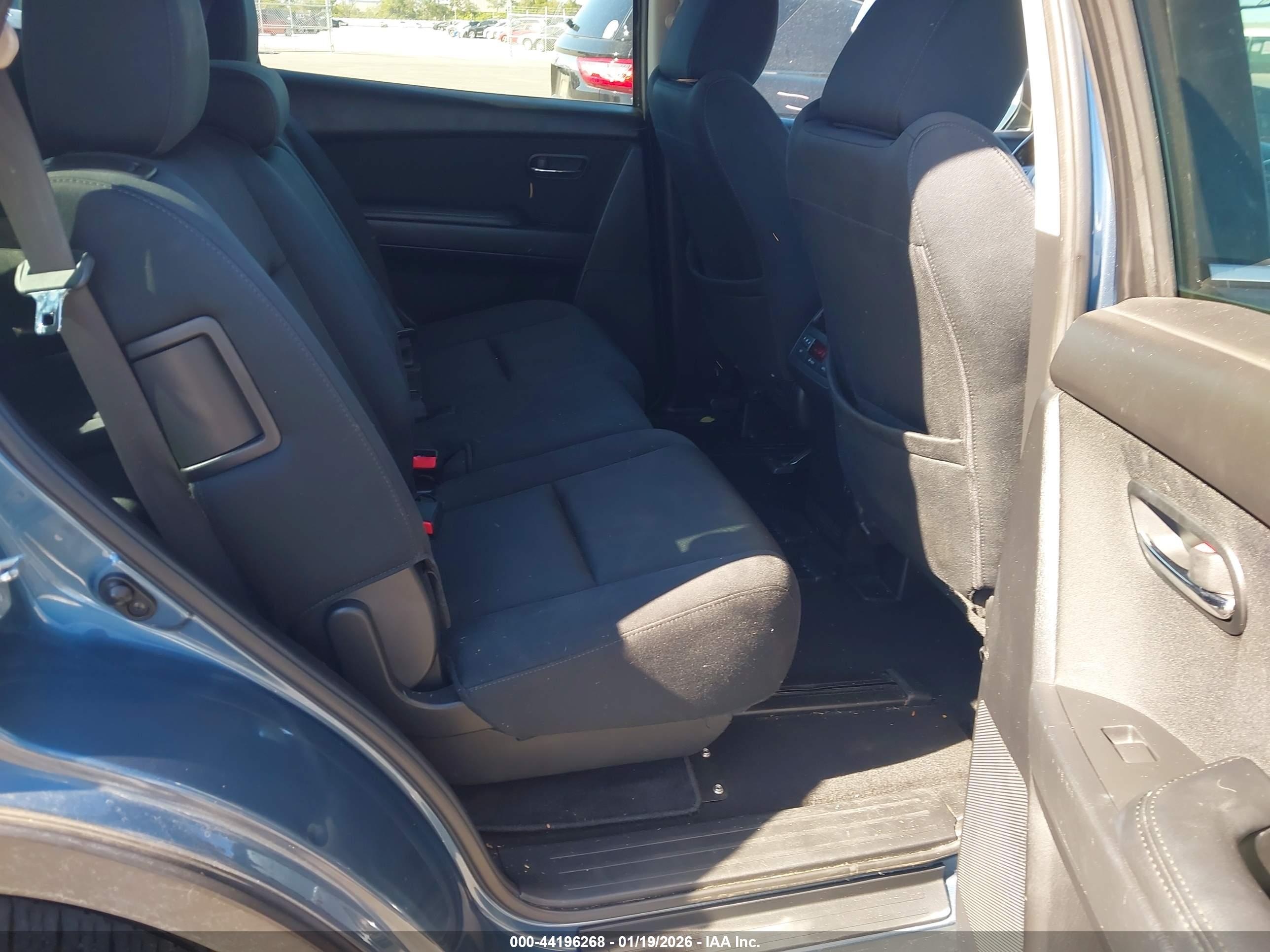 MAZDA CX-9 image 8