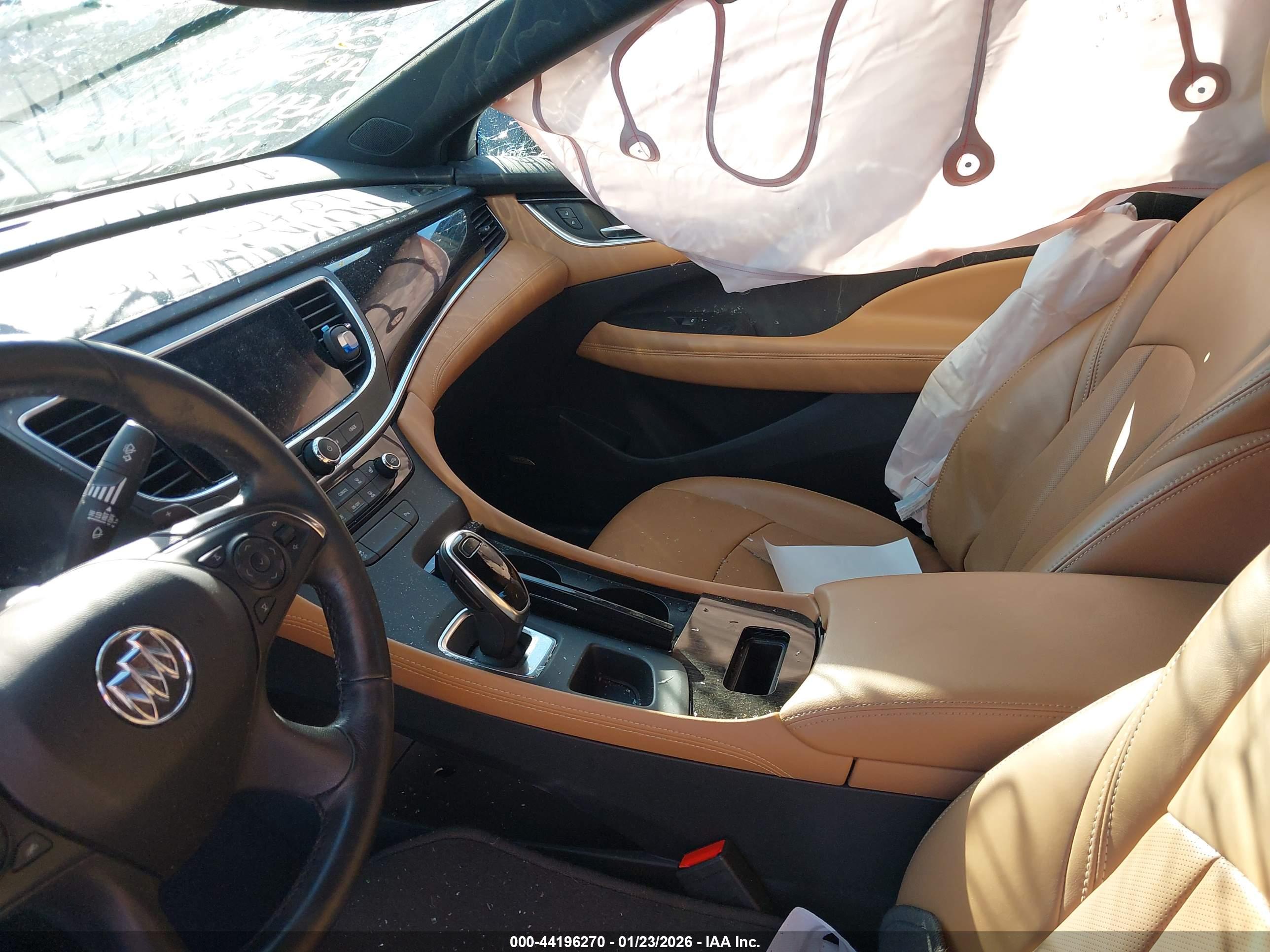 BUICK LACROSSE image 5