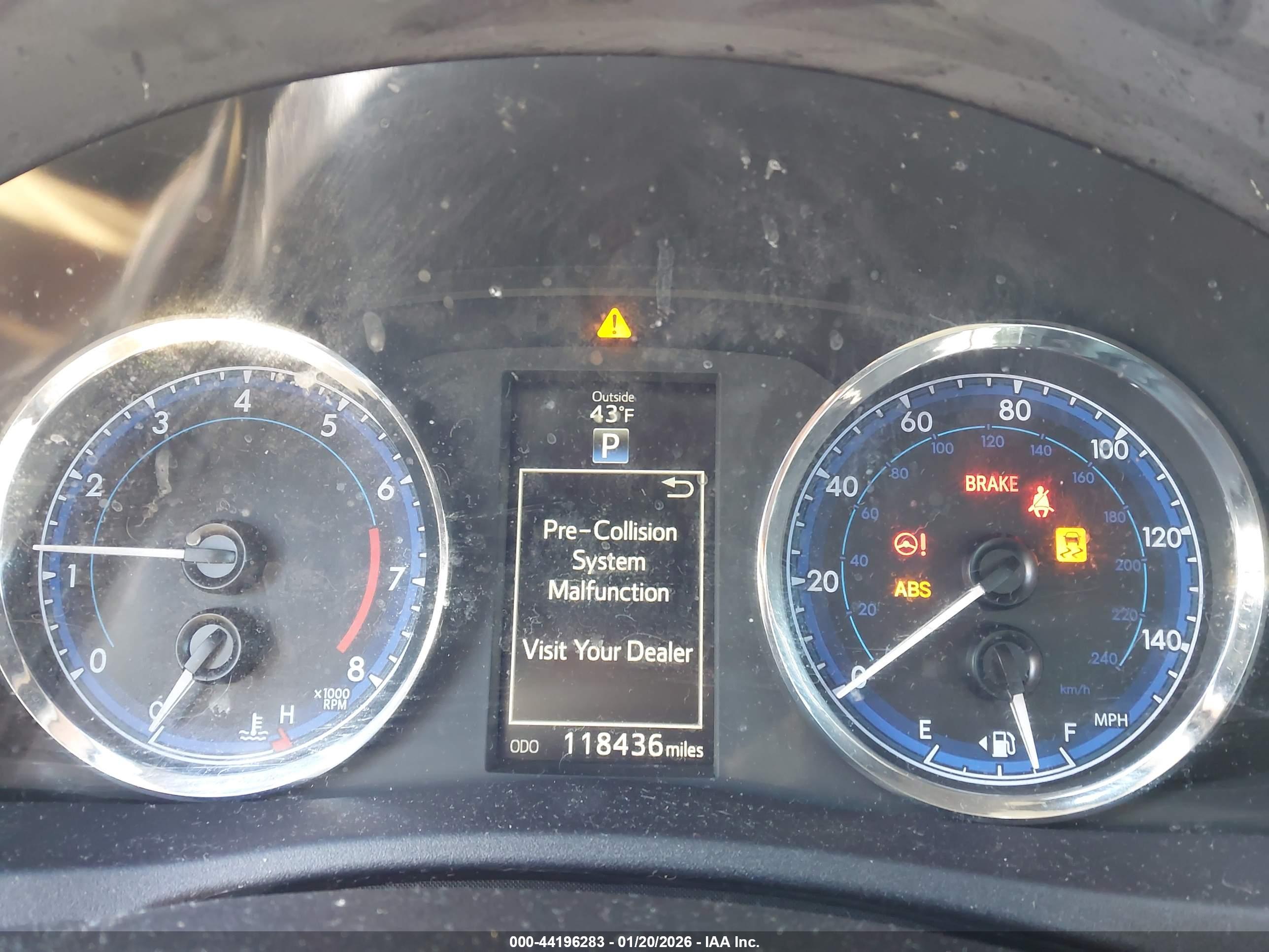 TOYOTA COROLLA image 7