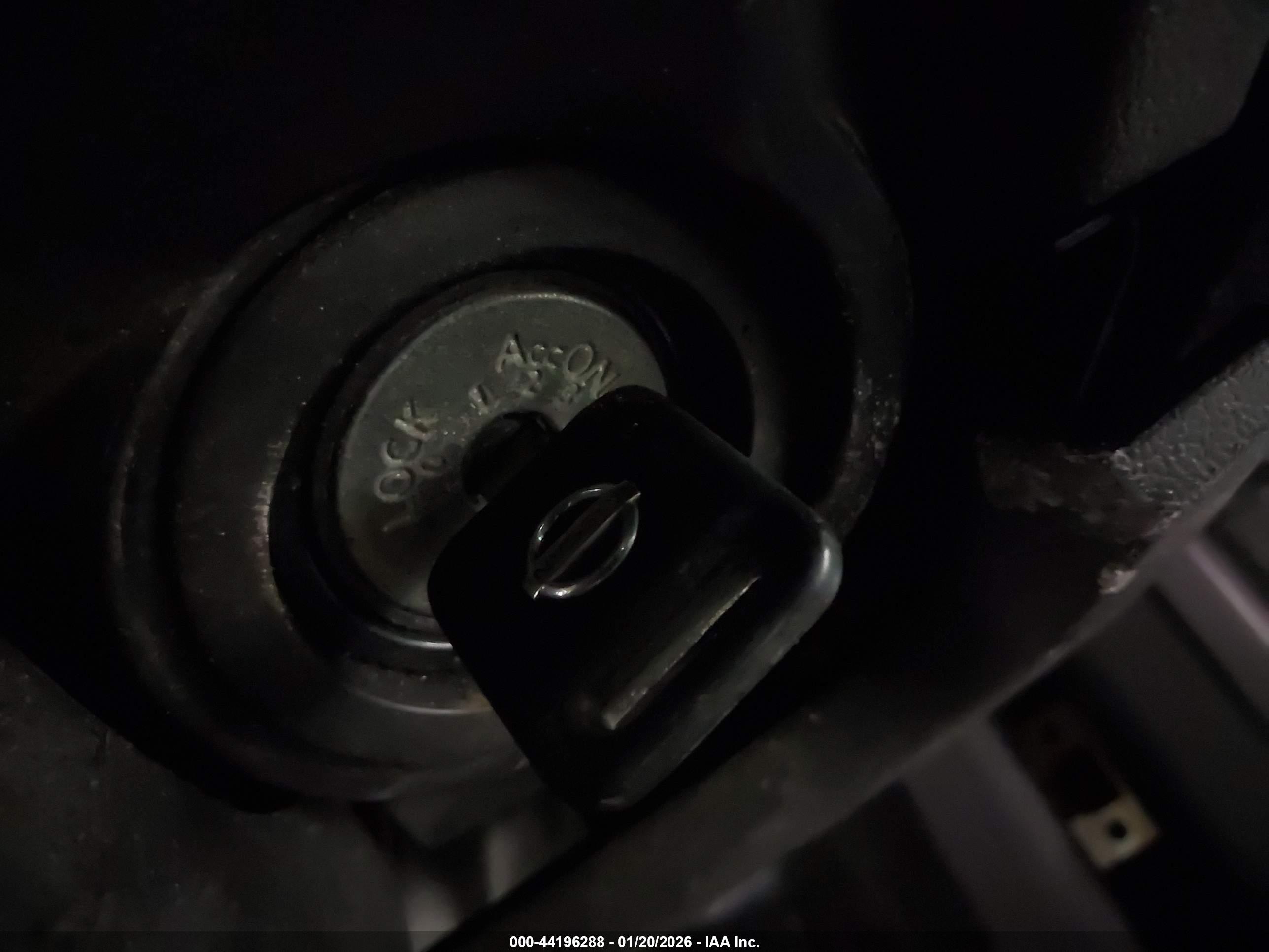 NISSAN TITAN image 11