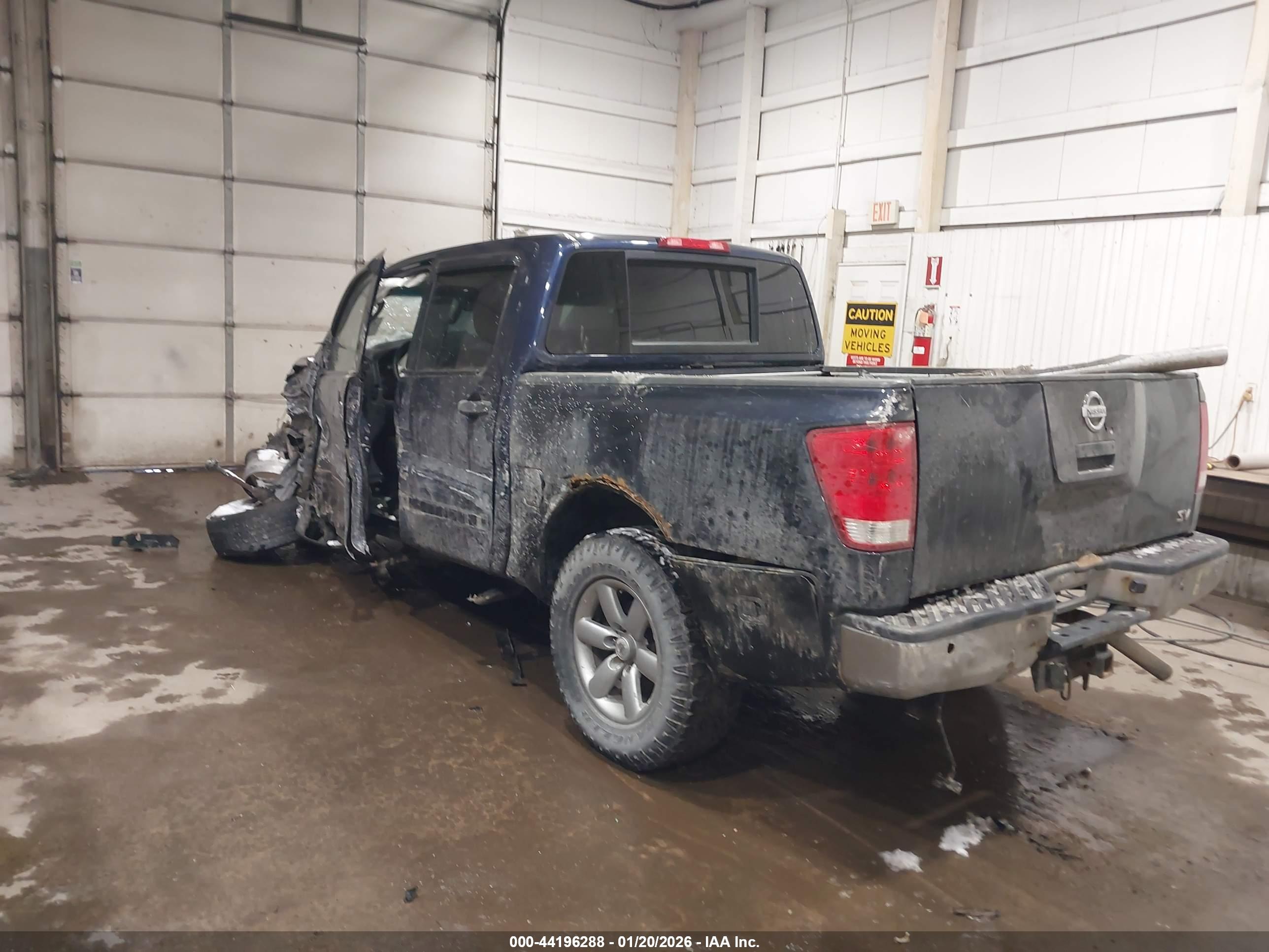 NISSAN TITAN image 3