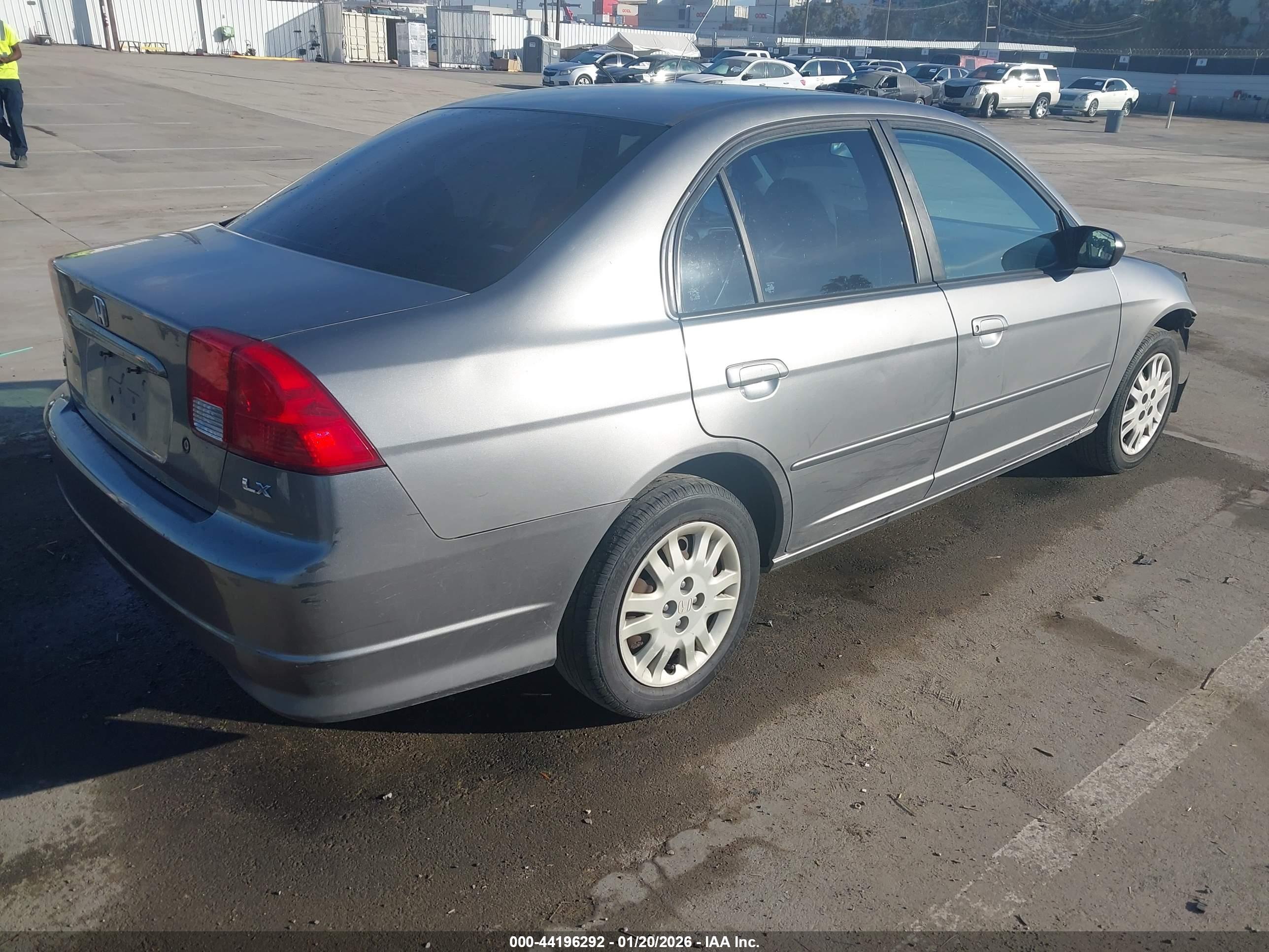 HONDA CIVIC image 4