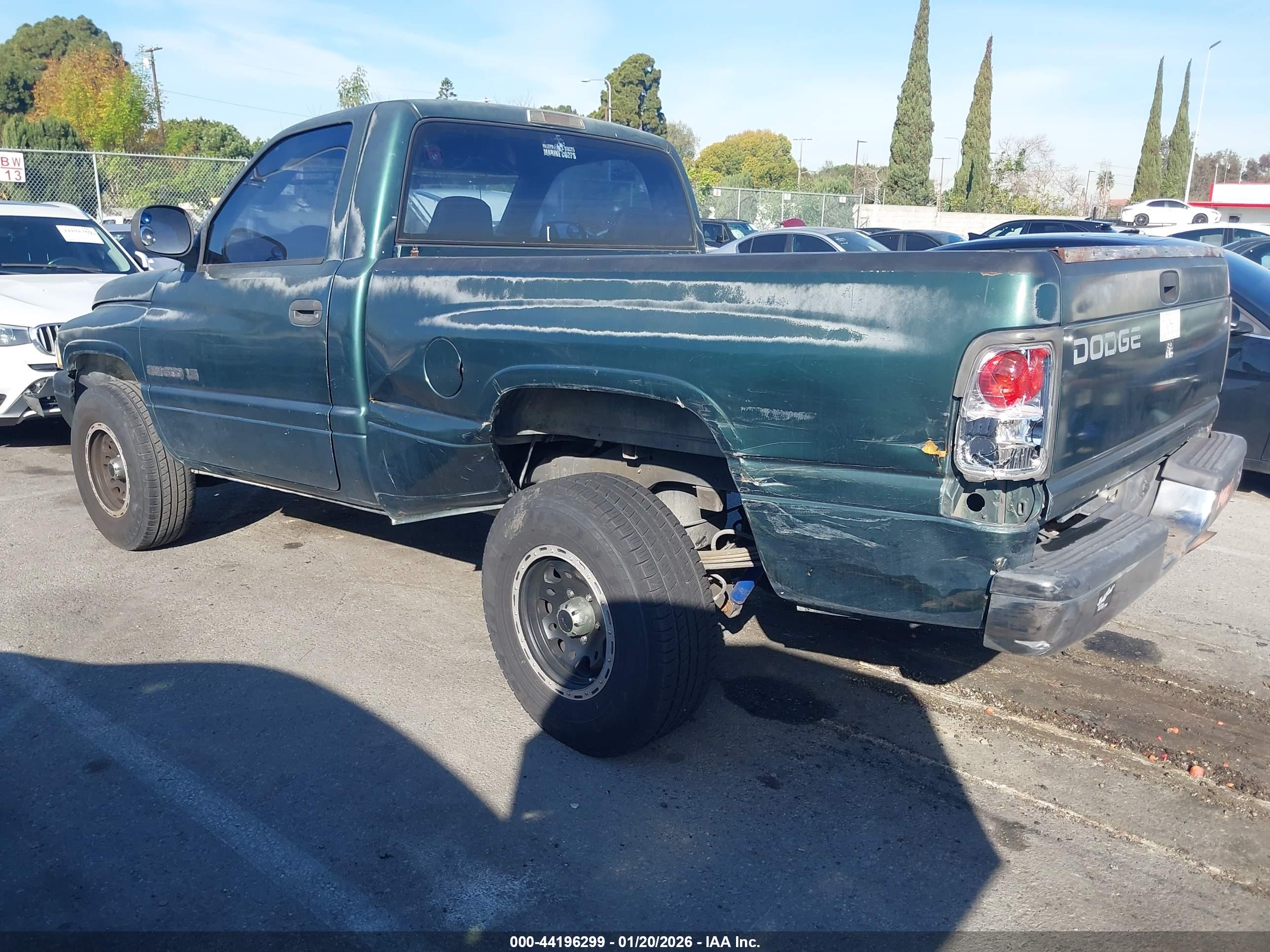DODGE RAM image 3