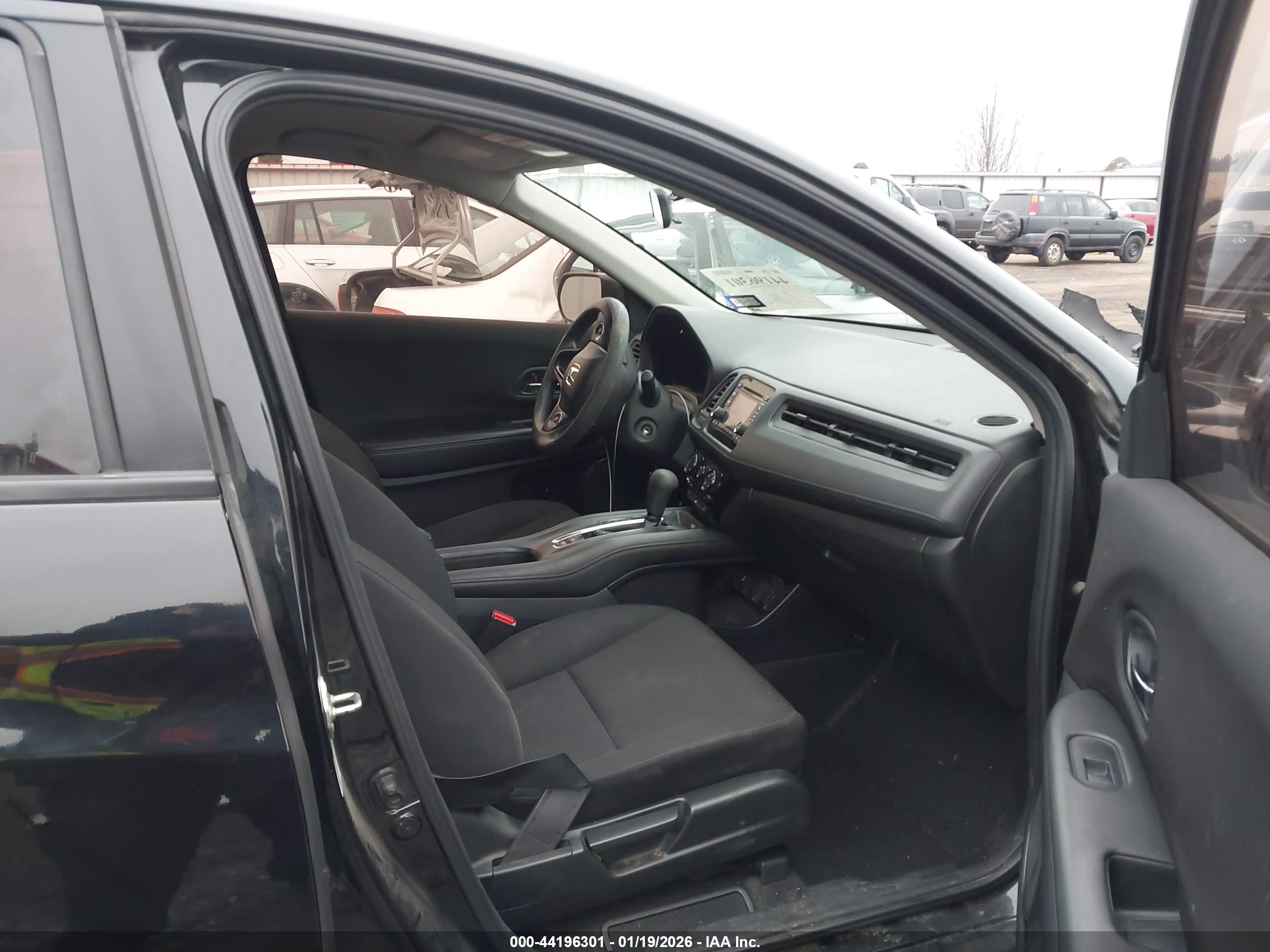 HONDA HR-V image 5