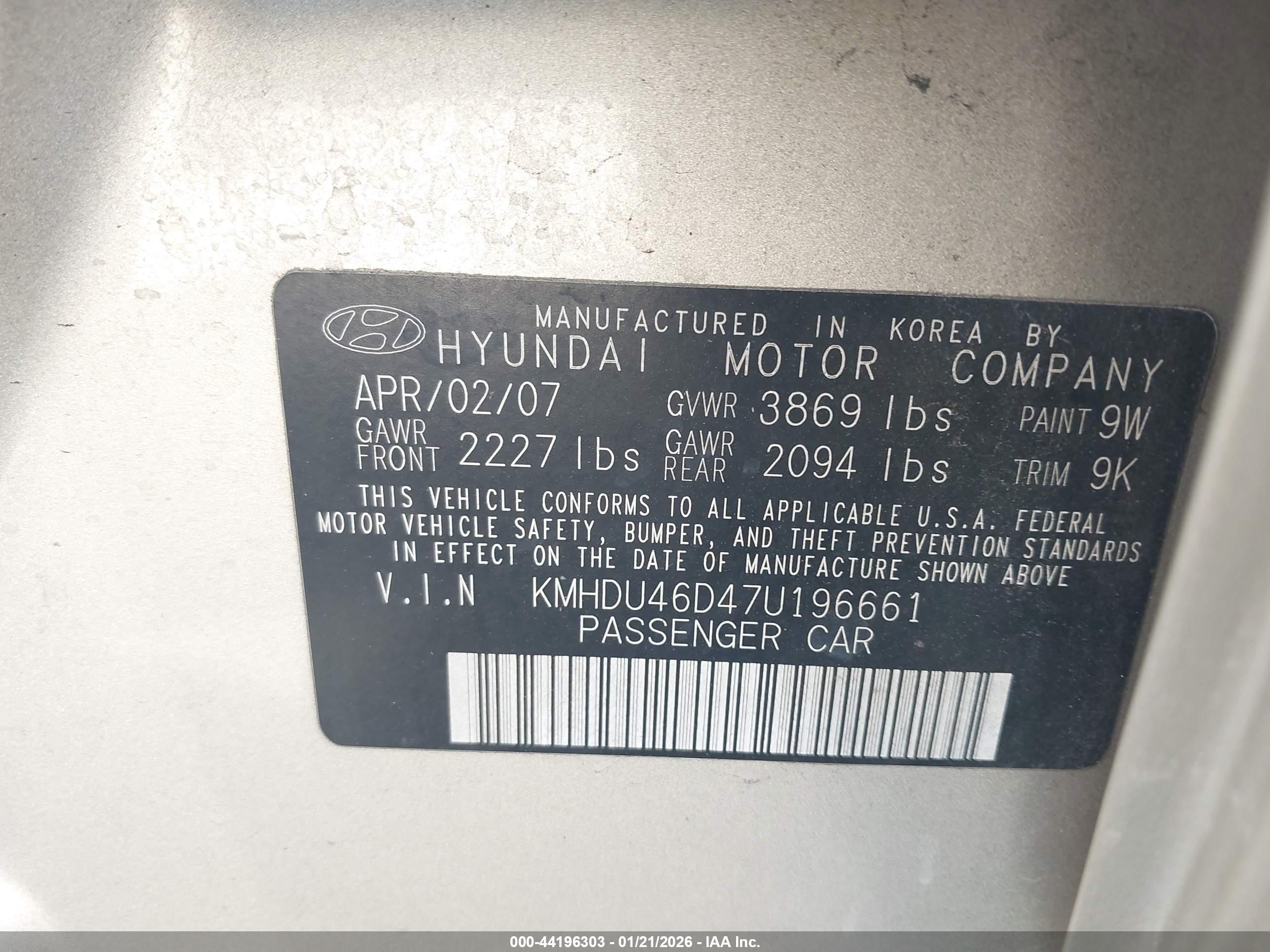 HYUNDAI ELANTRA image 9