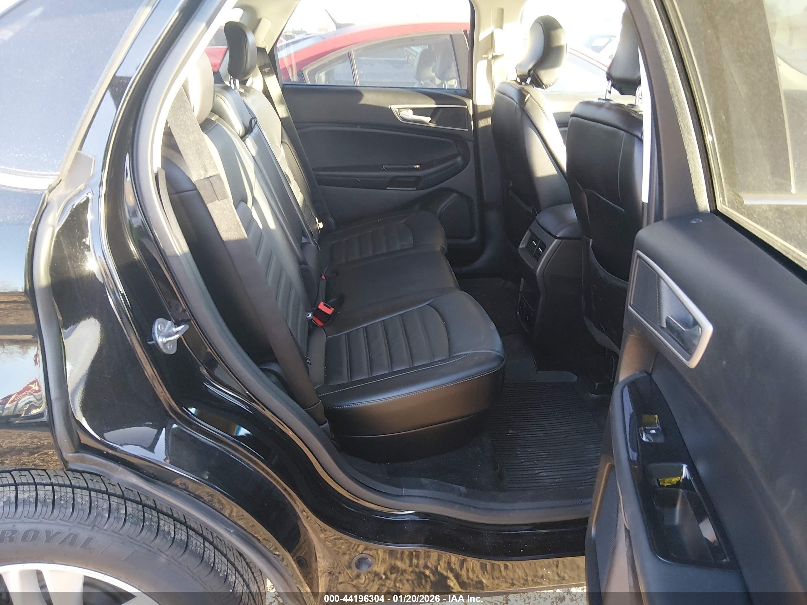 FORD EDGE image 8