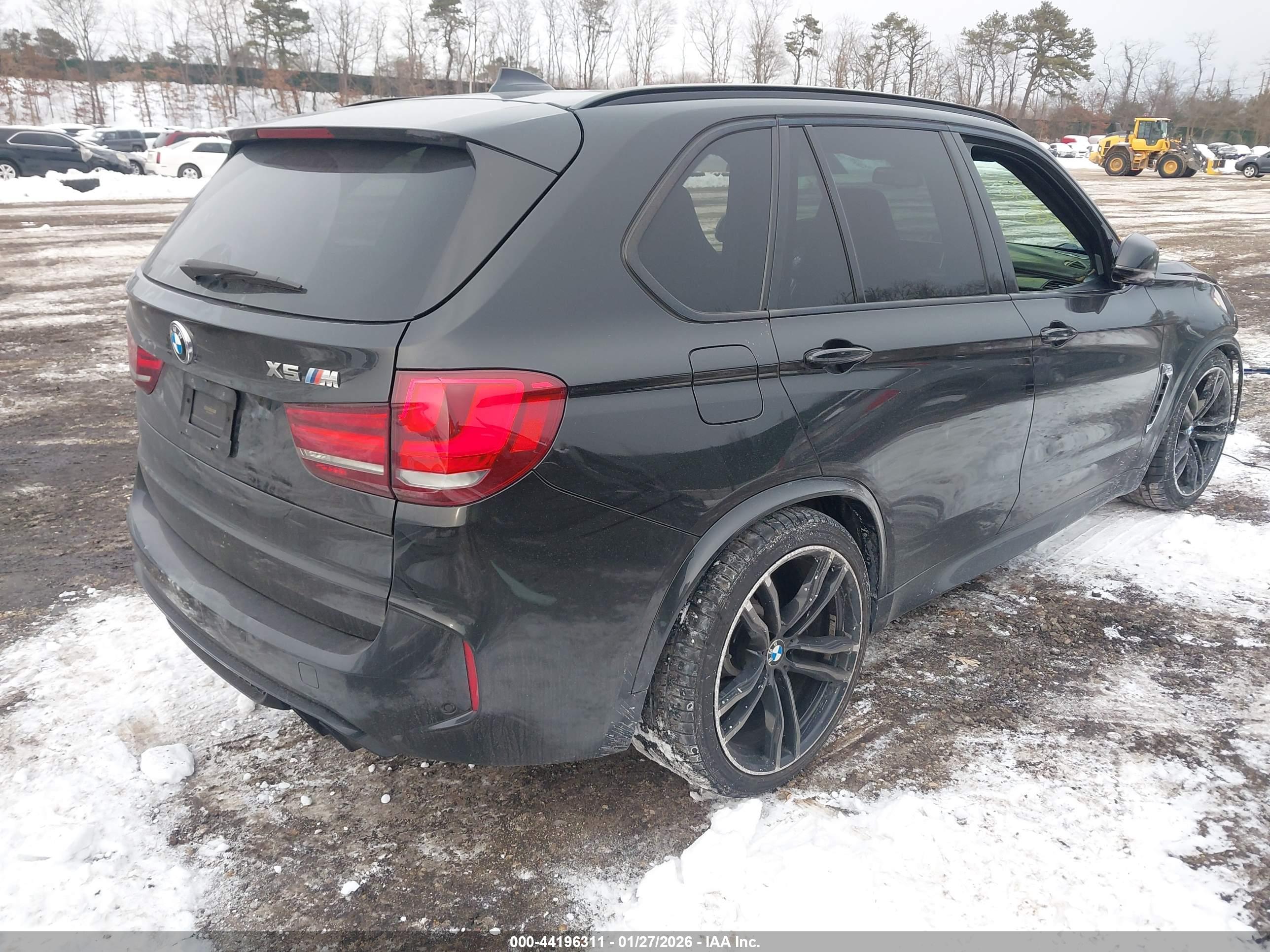 BMW X5 image 4