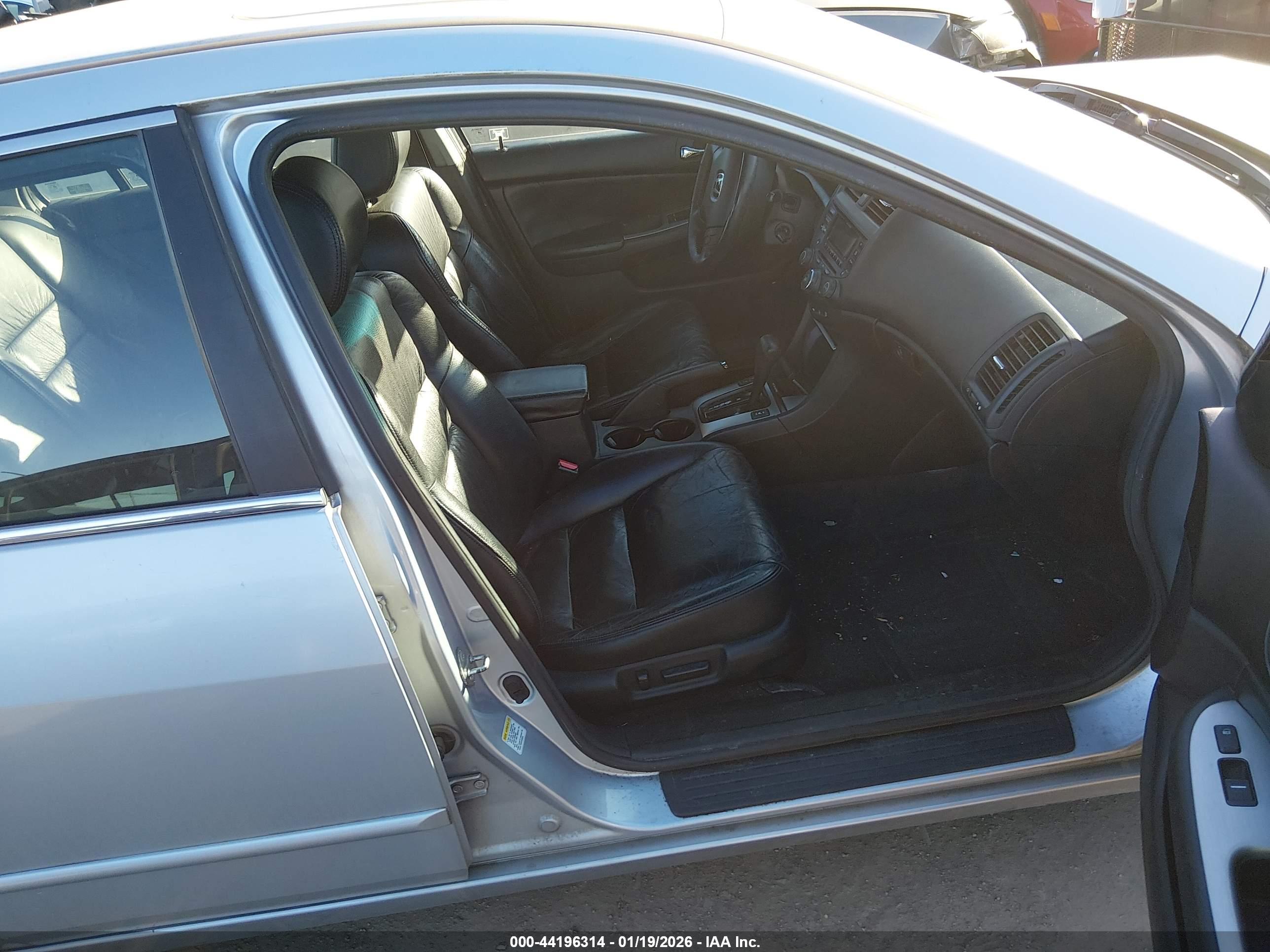 HONDA ACCORD image 5