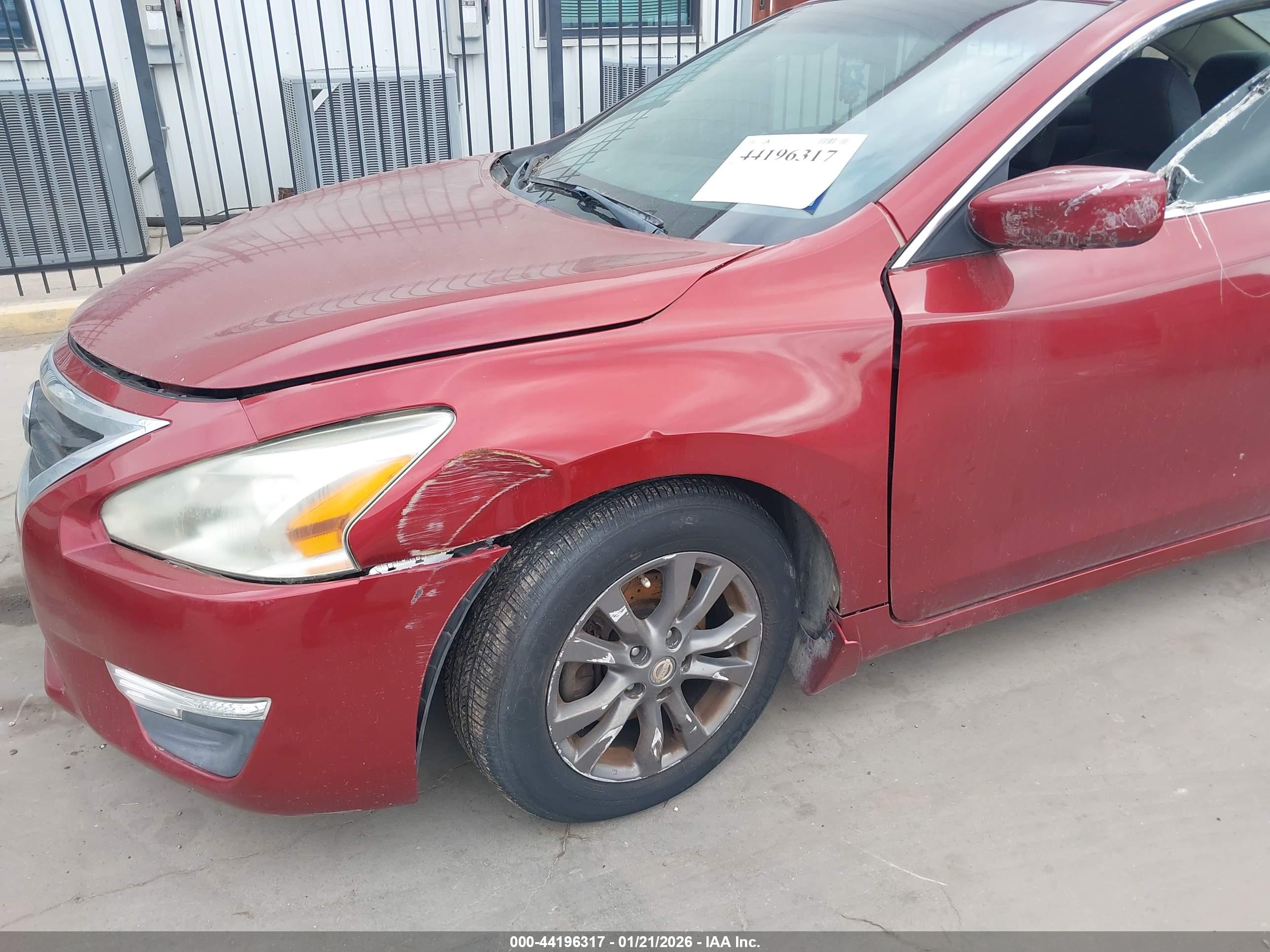 NISSAN ALTIMA image 6
