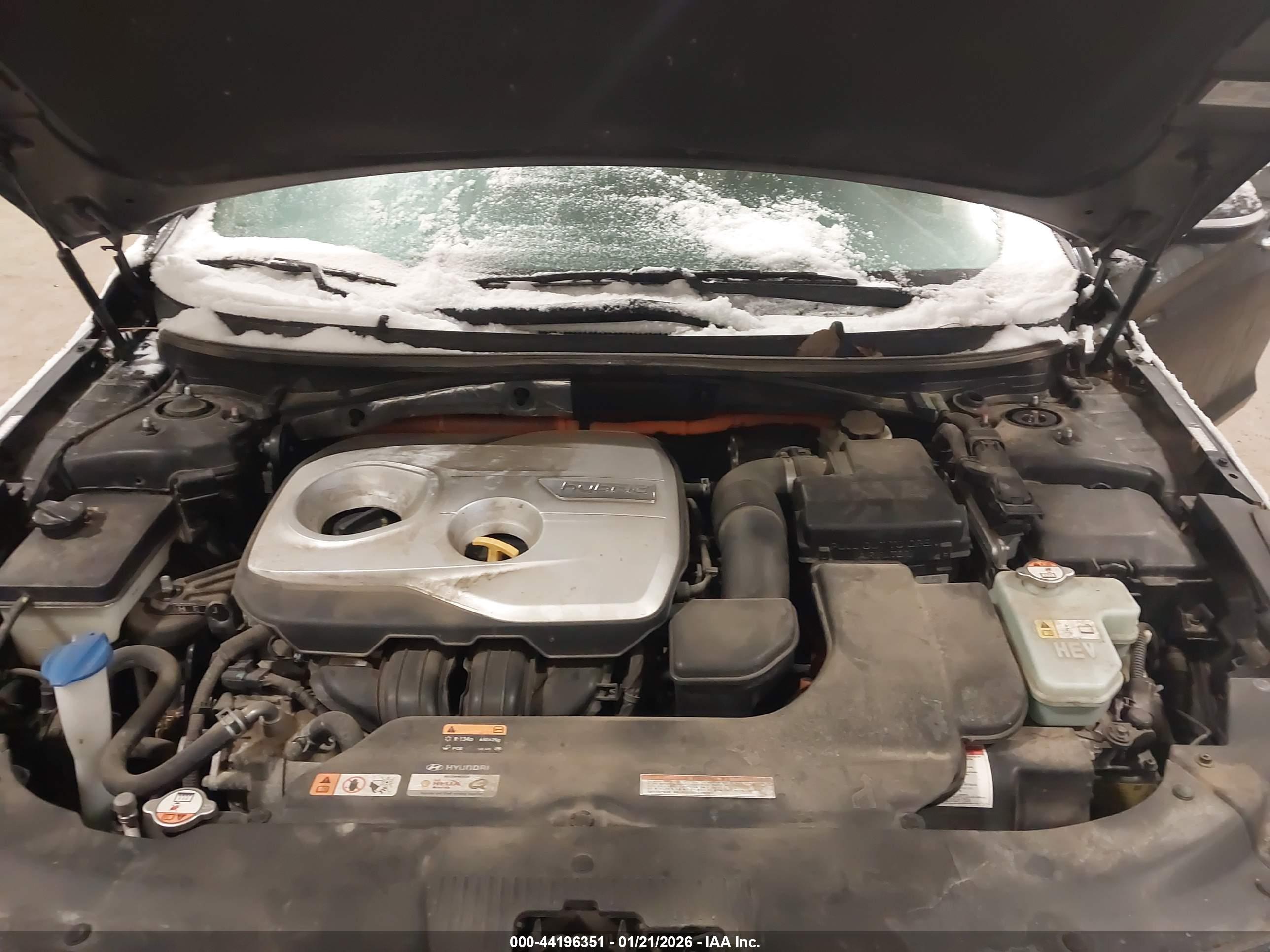 HYUNDAI SONATA image 10