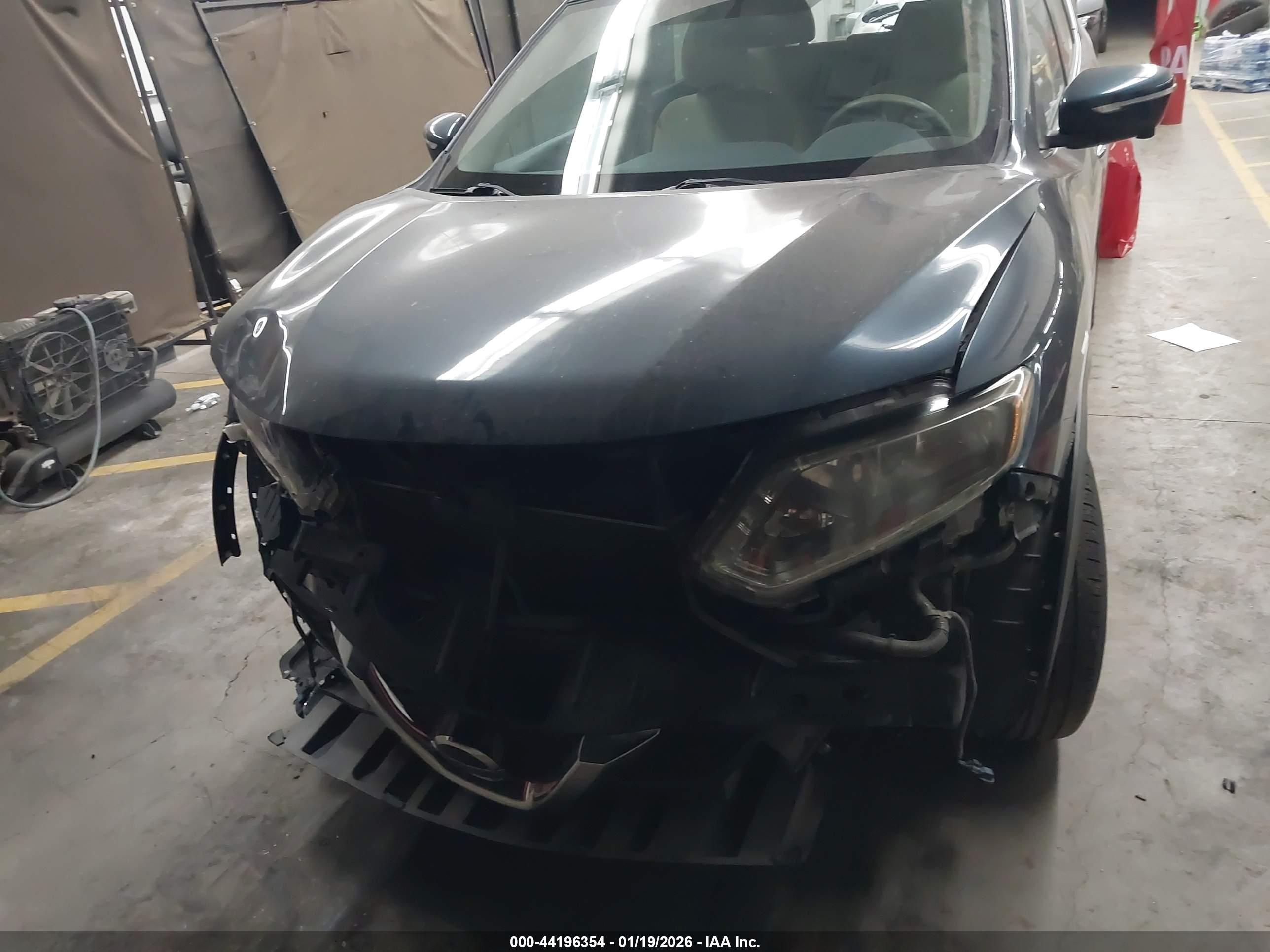 NISSAN ROGUE image 6