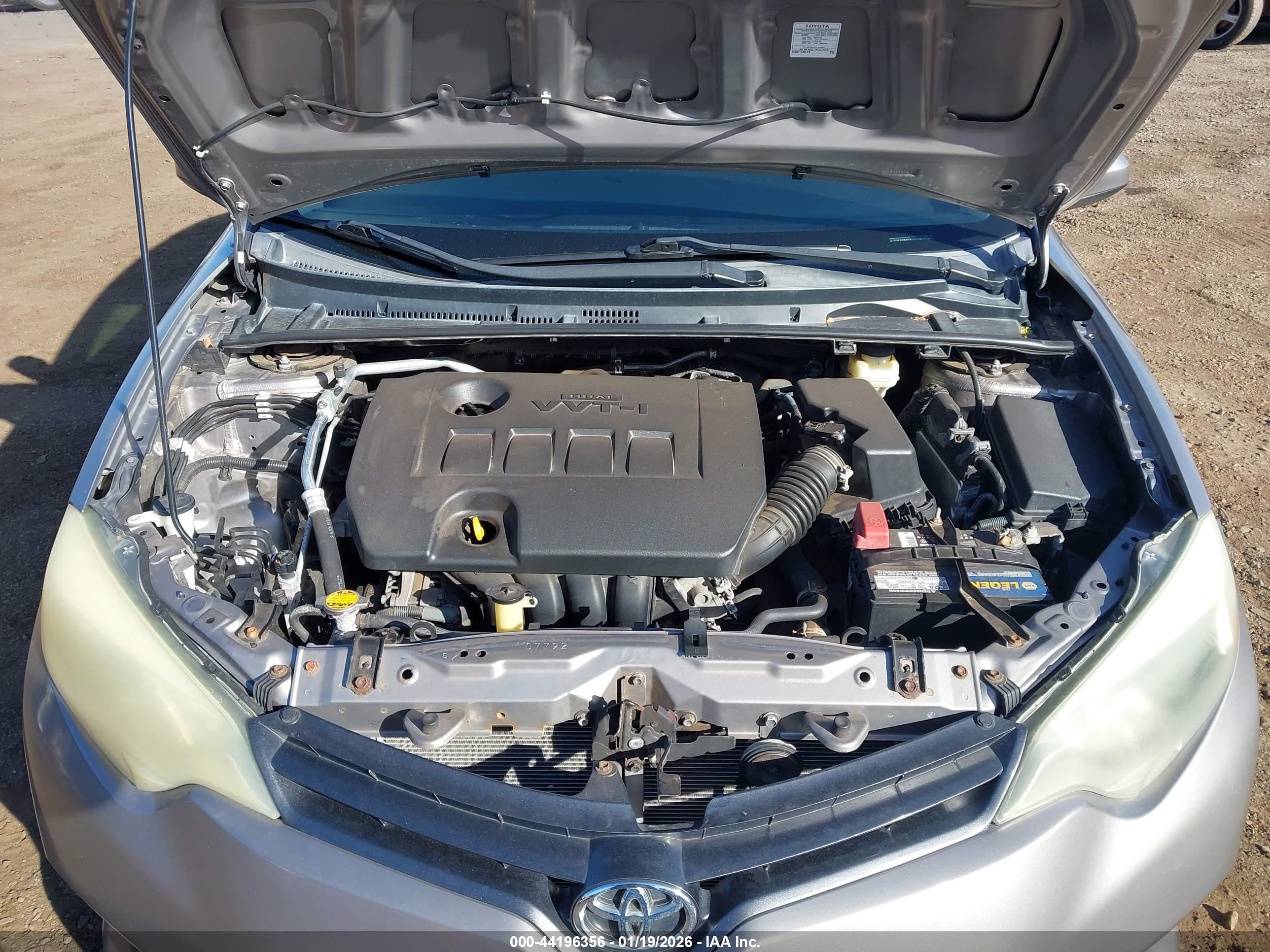 TOYOTA COROLLA image 10