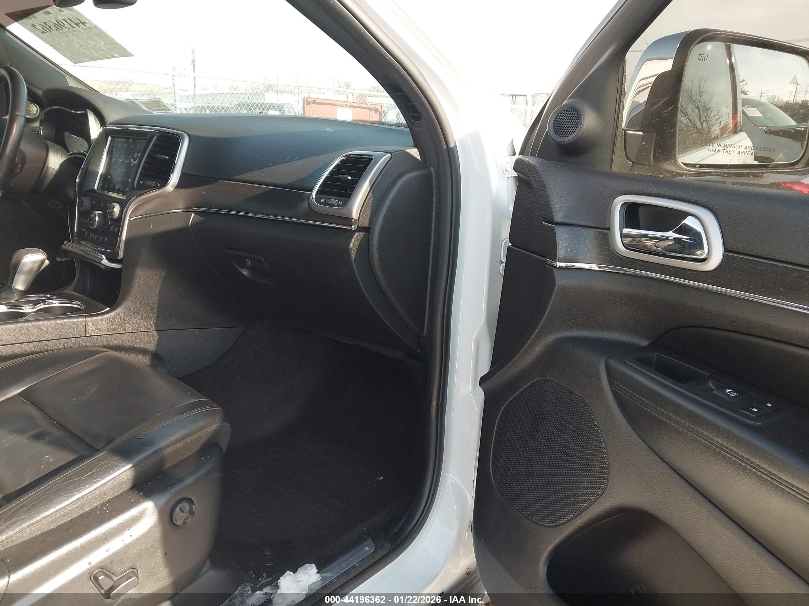 JEEP GRAND image 5