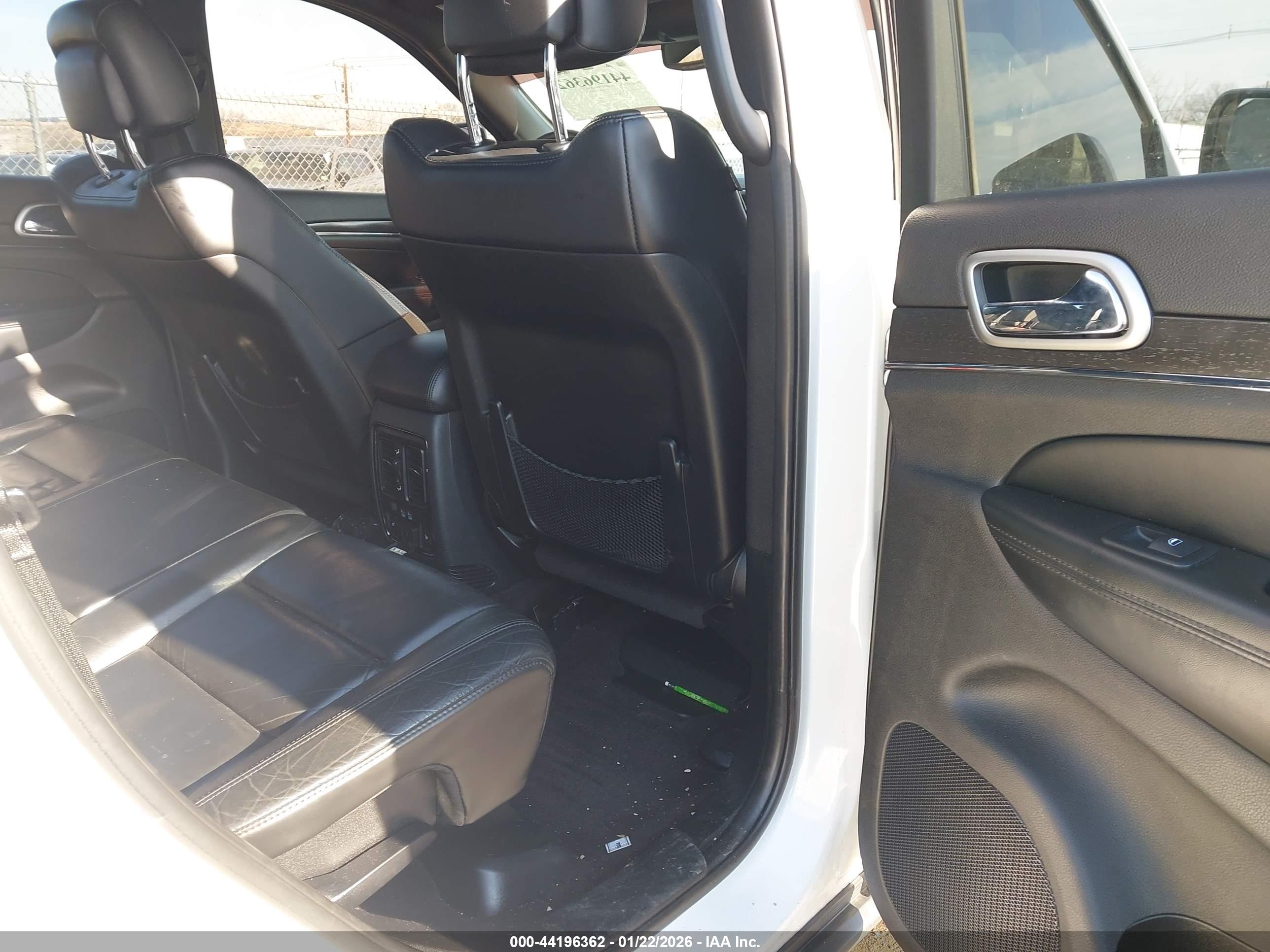 JEEP GRAND image 8