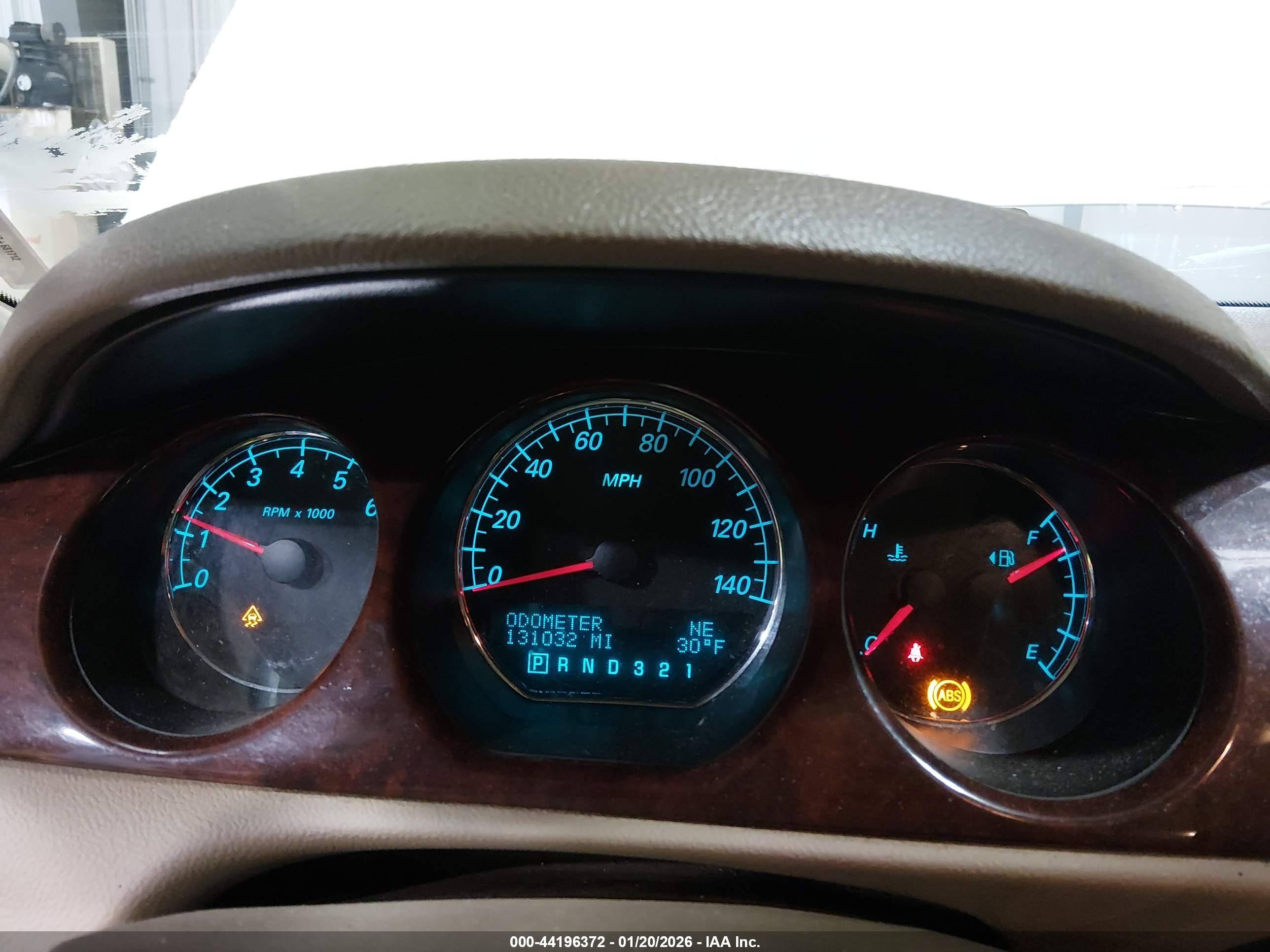 BUICK LUCERNE image 7