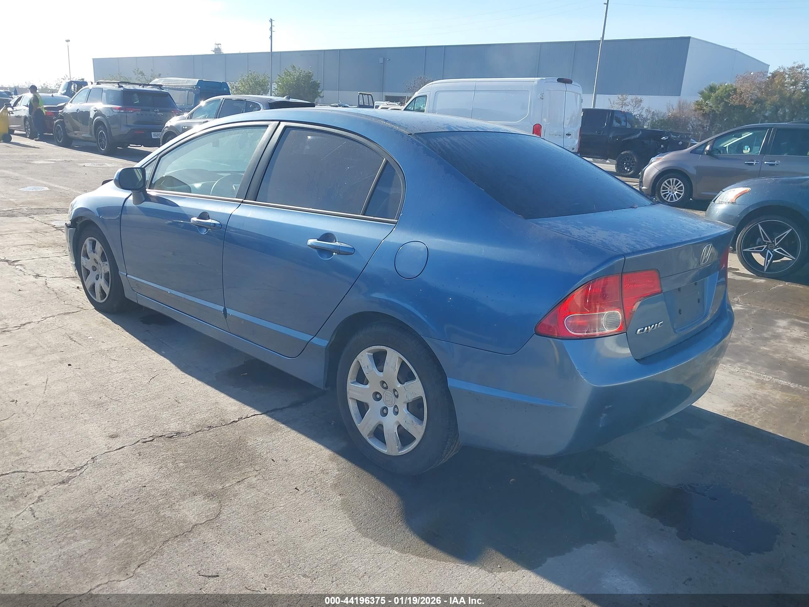 HONDA CIVIC image 3