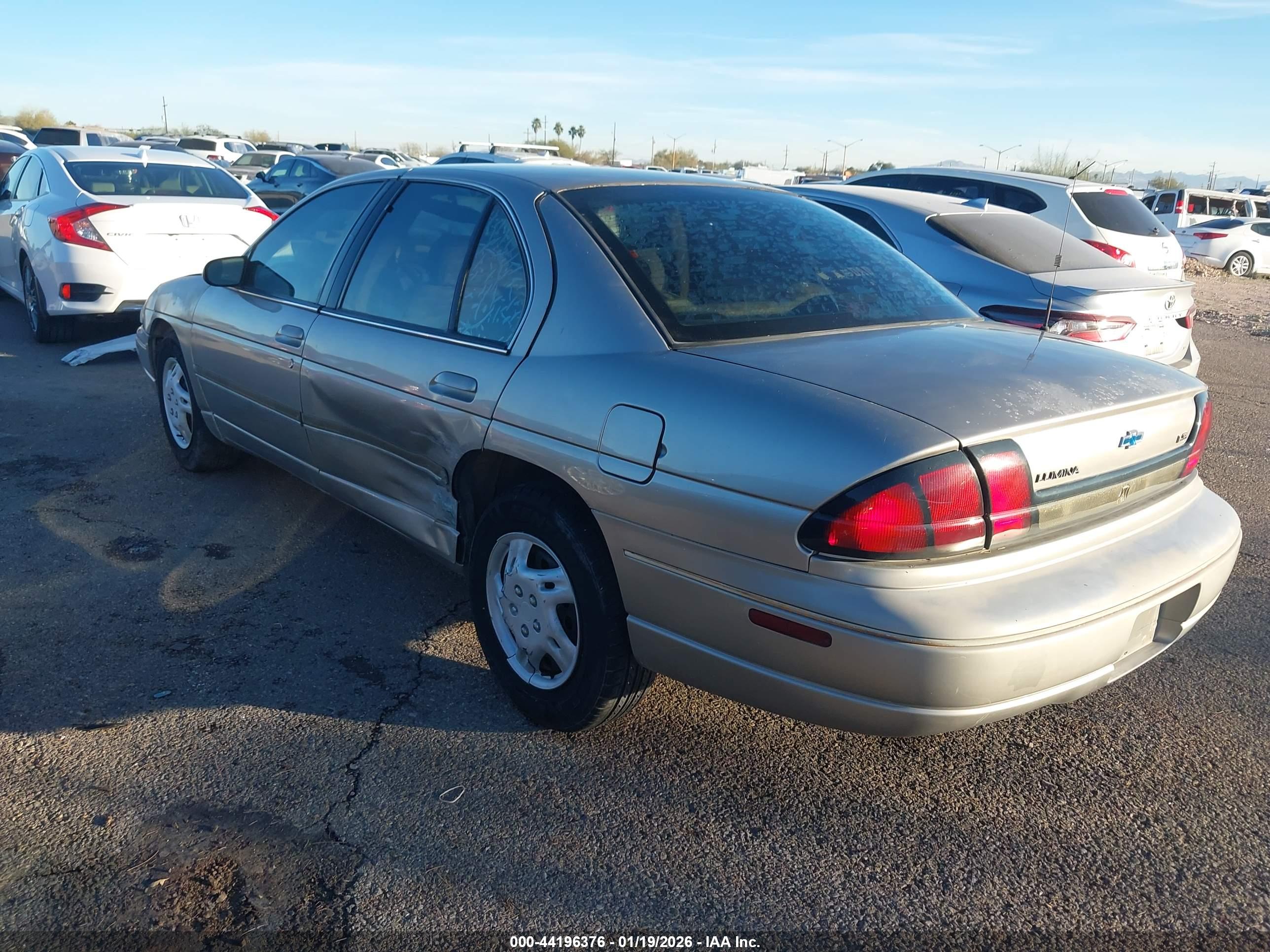 CHEVROLET LUMINA image 3