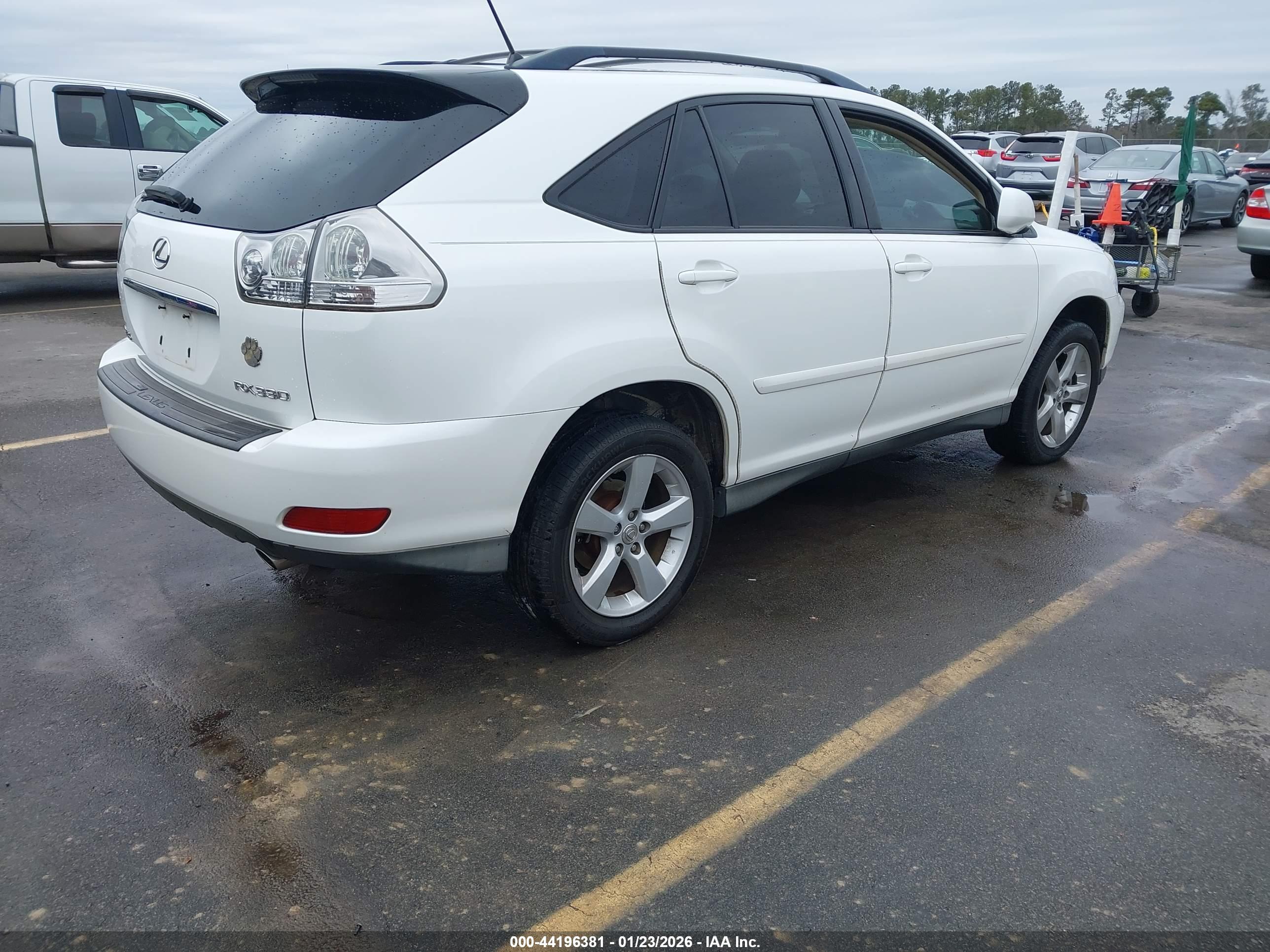 LEXUS RX image 4