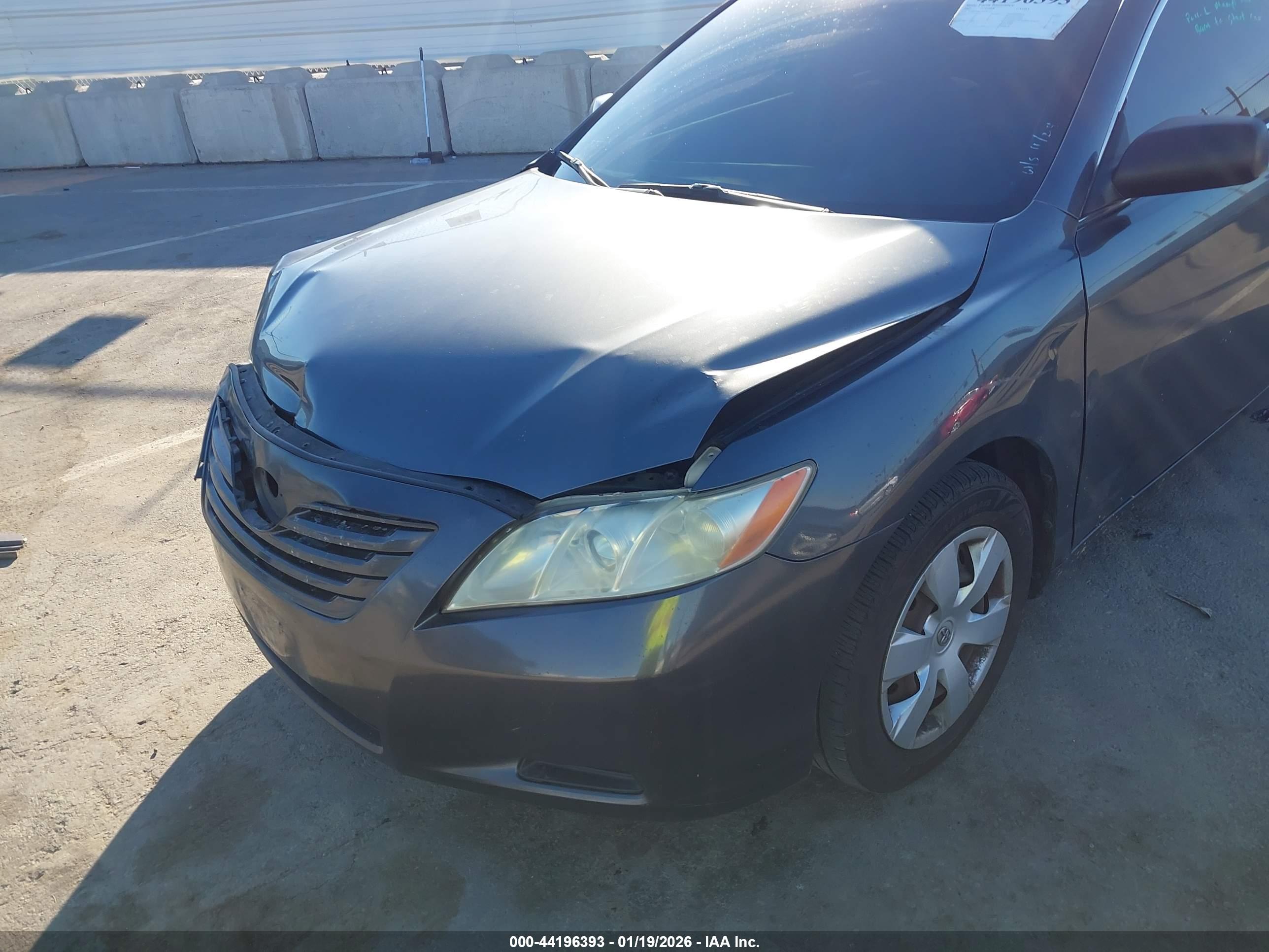 TOYOTA CAMRY image 6