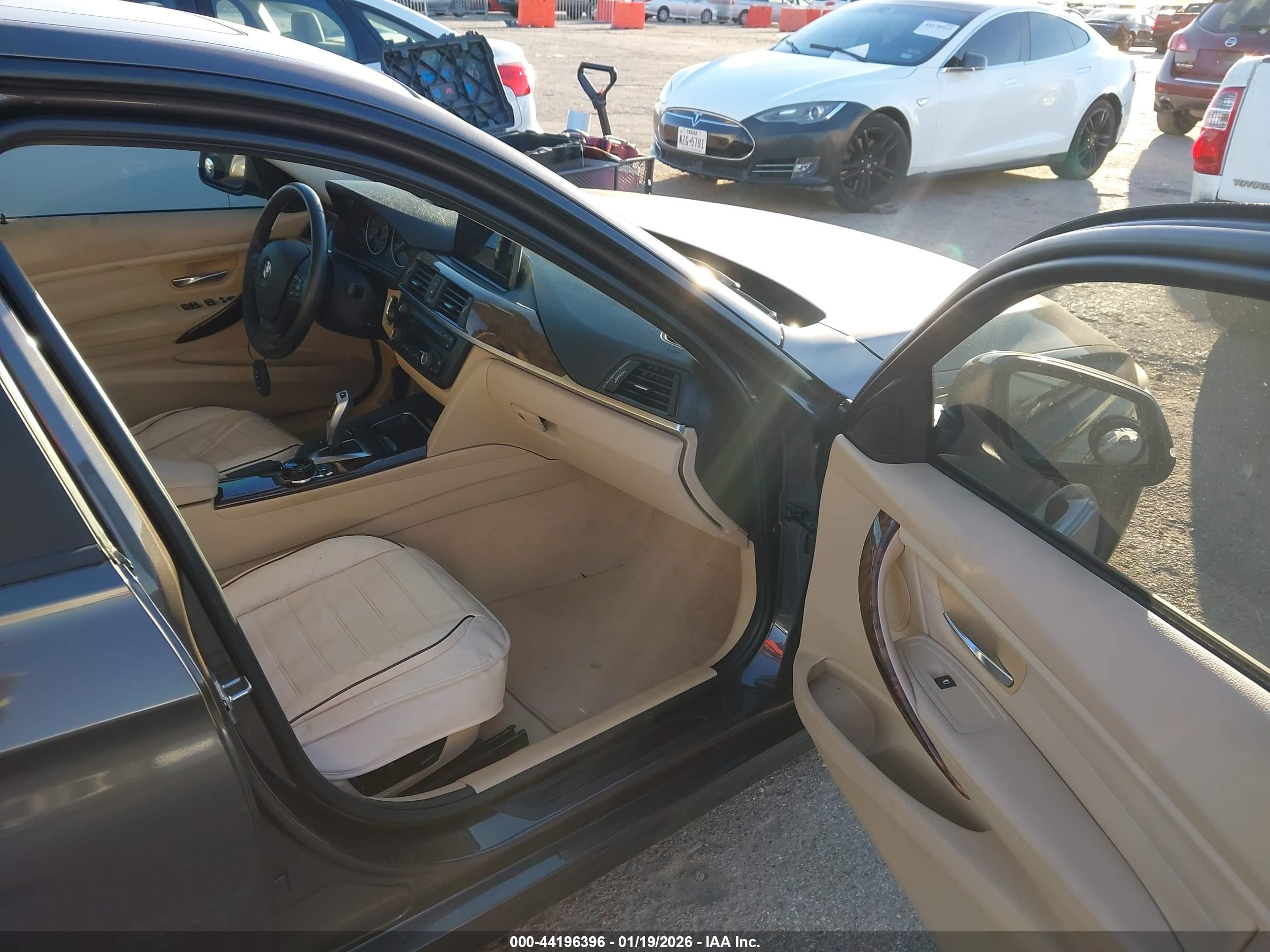 BMW 328I image 5