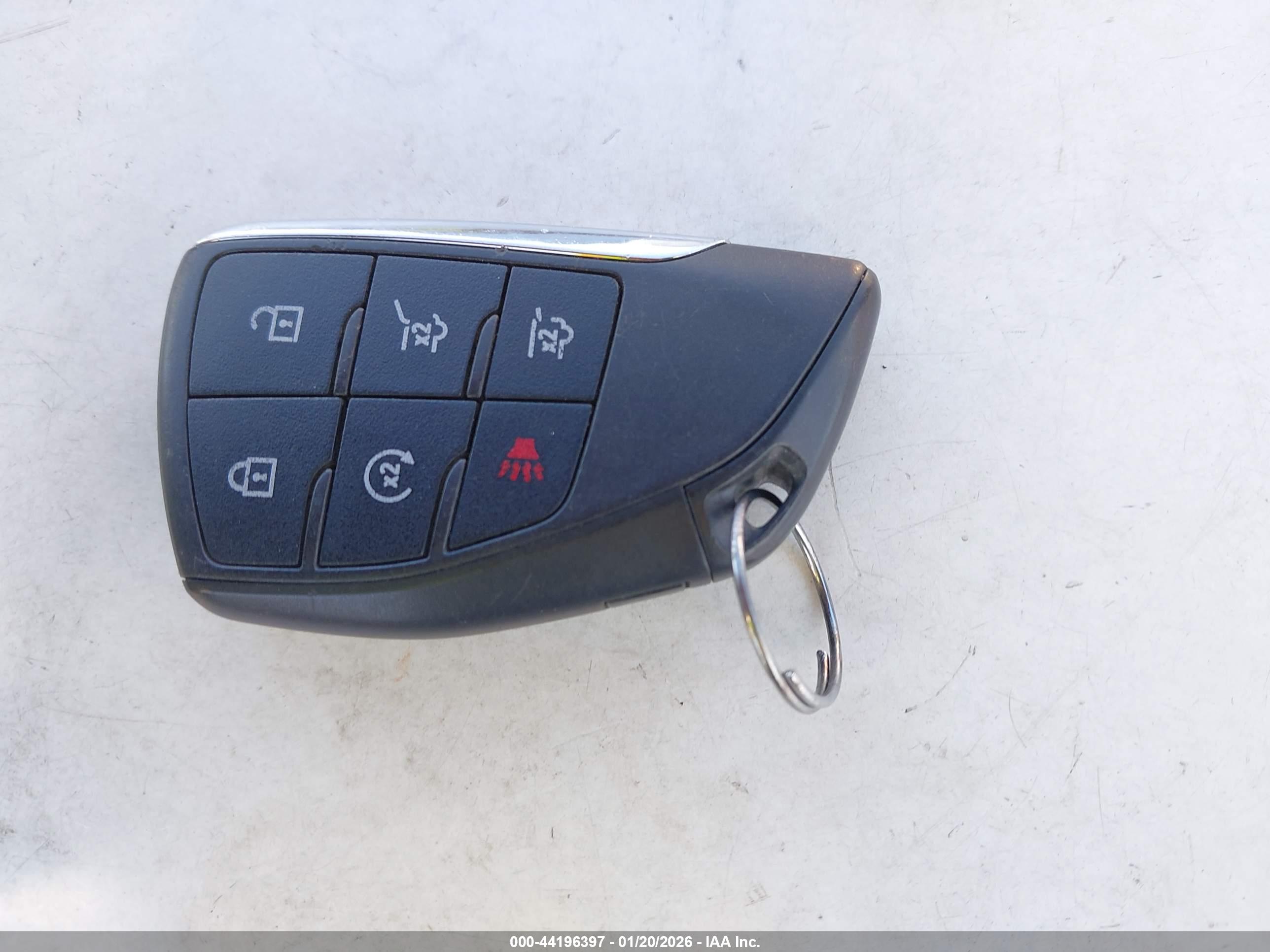 GMC YUKON image 11