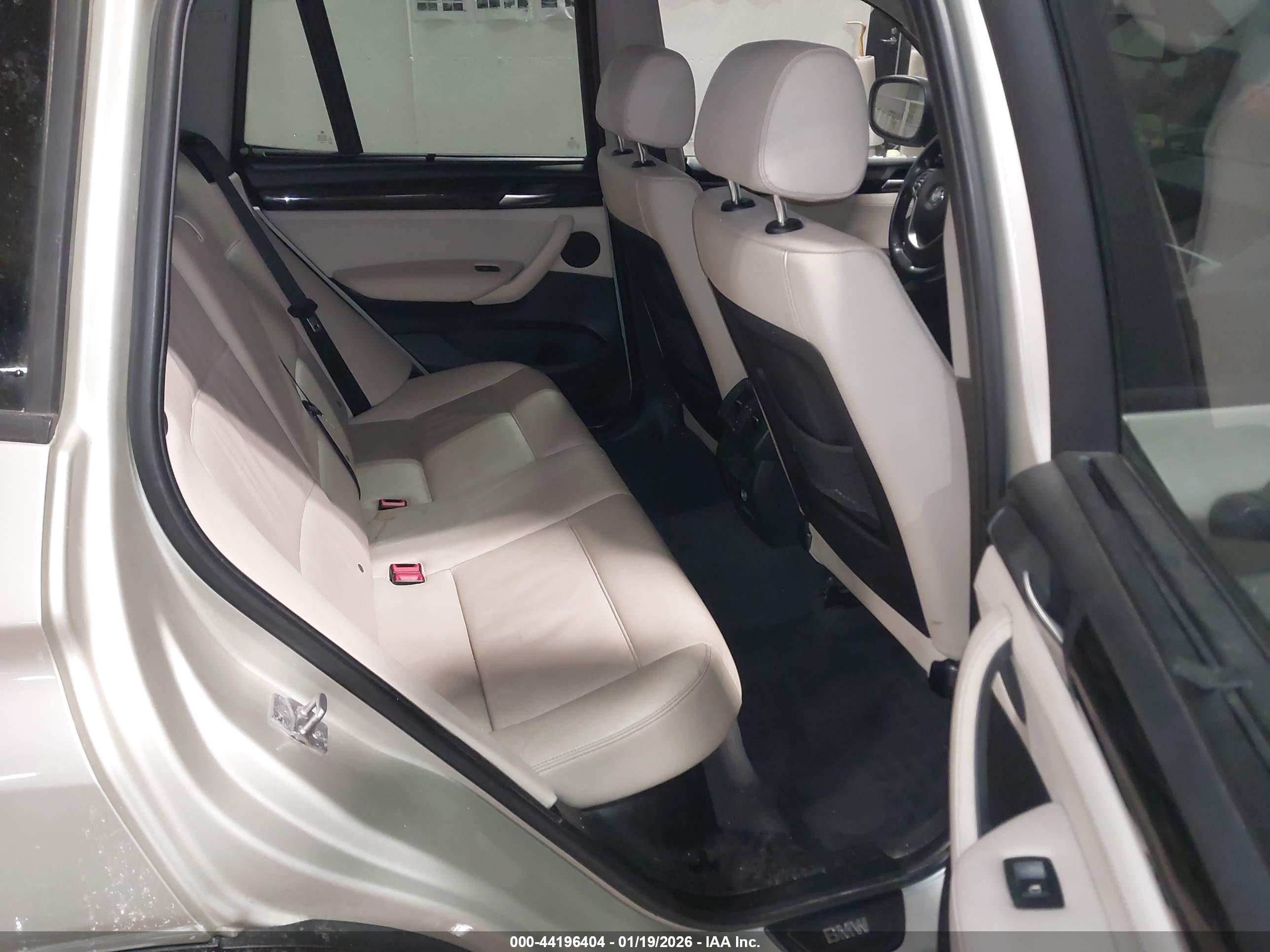 BMW X3 image 8