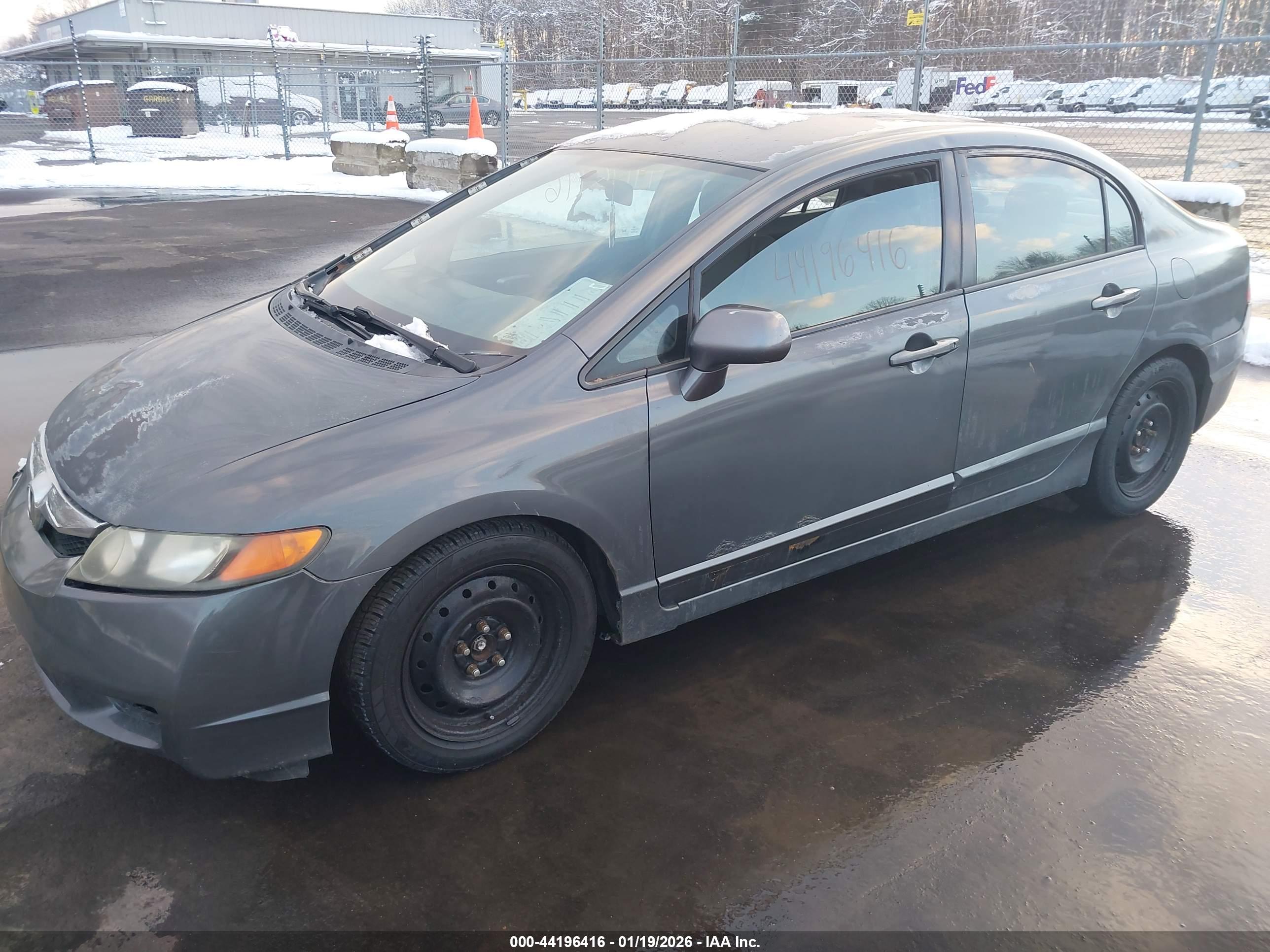 HONDA CIVIC image 2