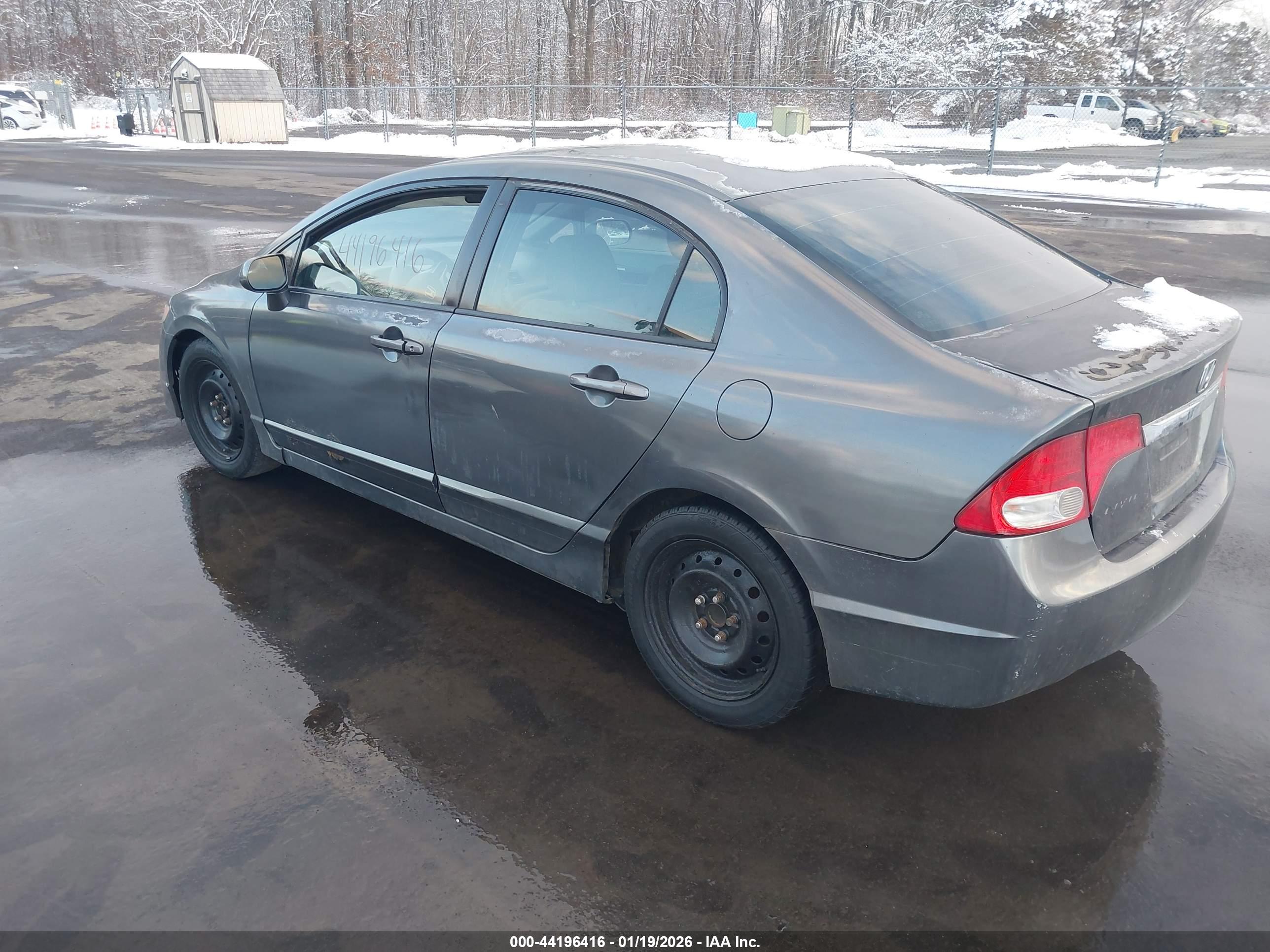 HONDA CIVIC image 3