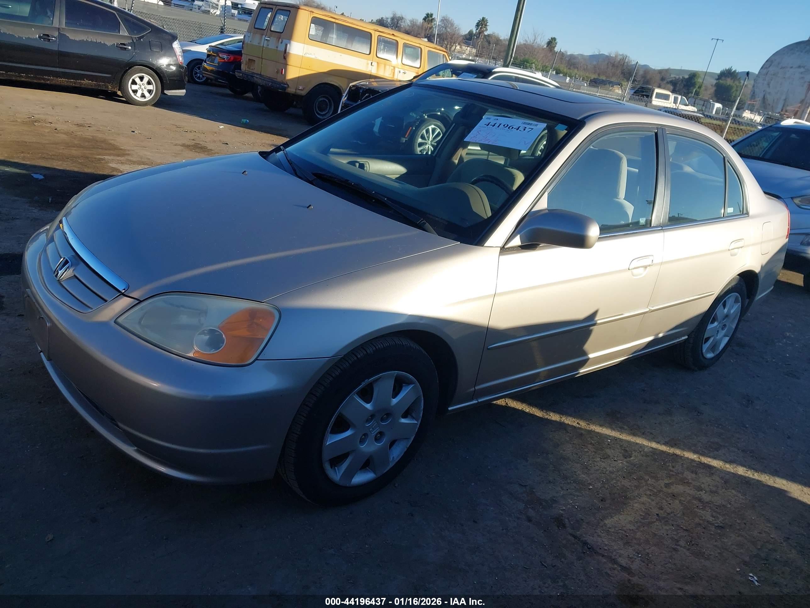 HONDA CIVIC image 2