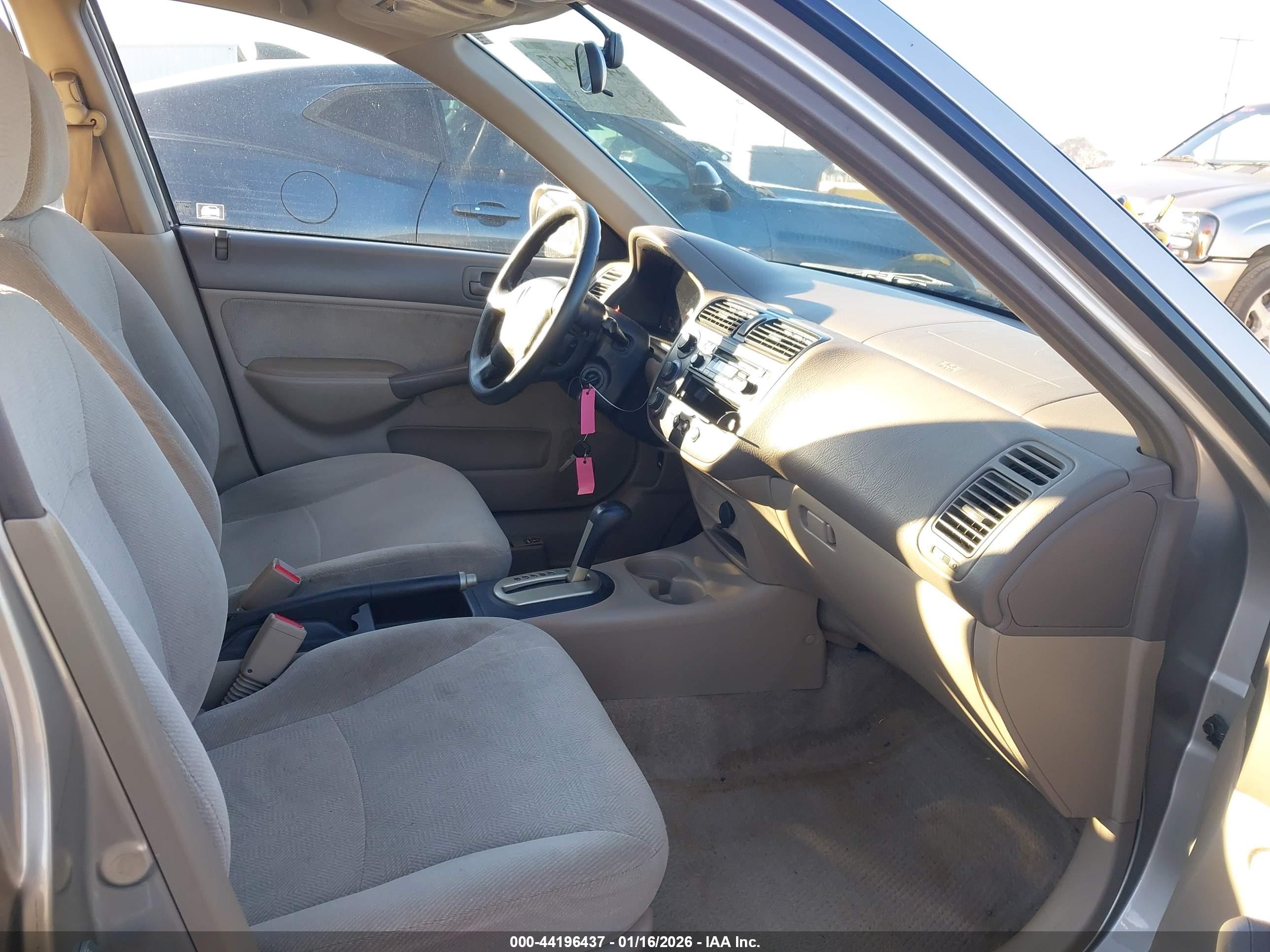 HONDA CIVIC image 5