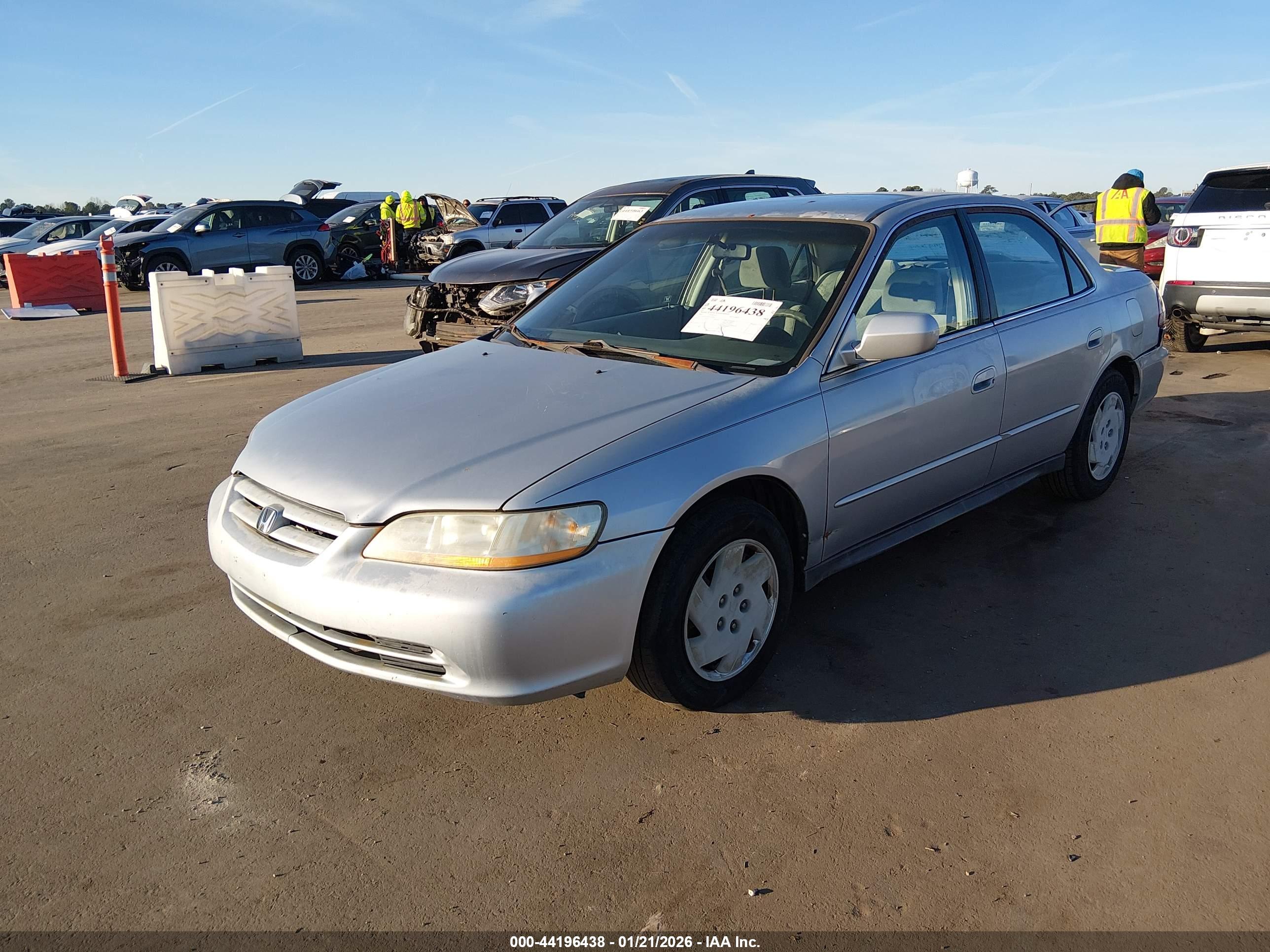 HONDA ACCORD image 2
