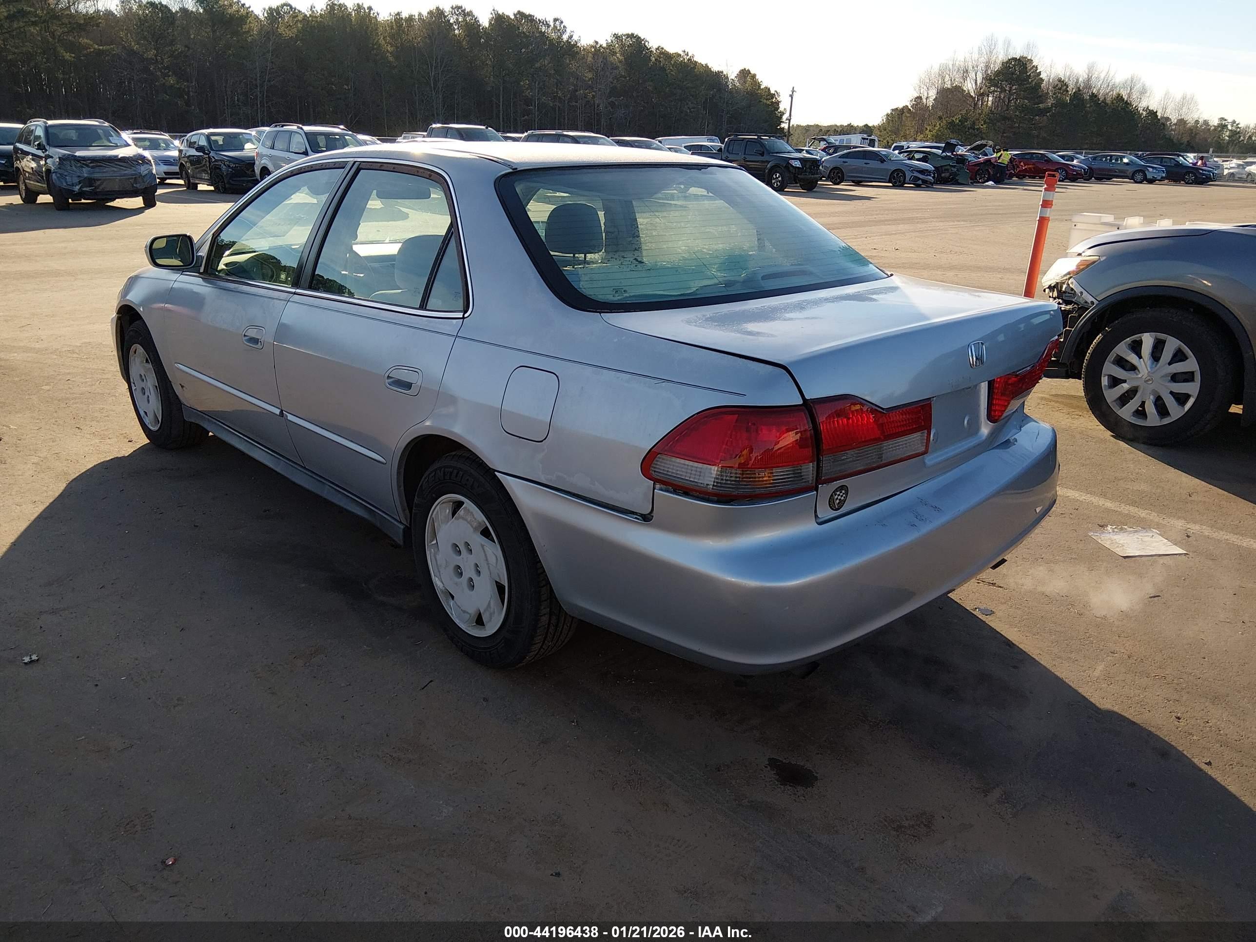 HONDA ACCORD image 3