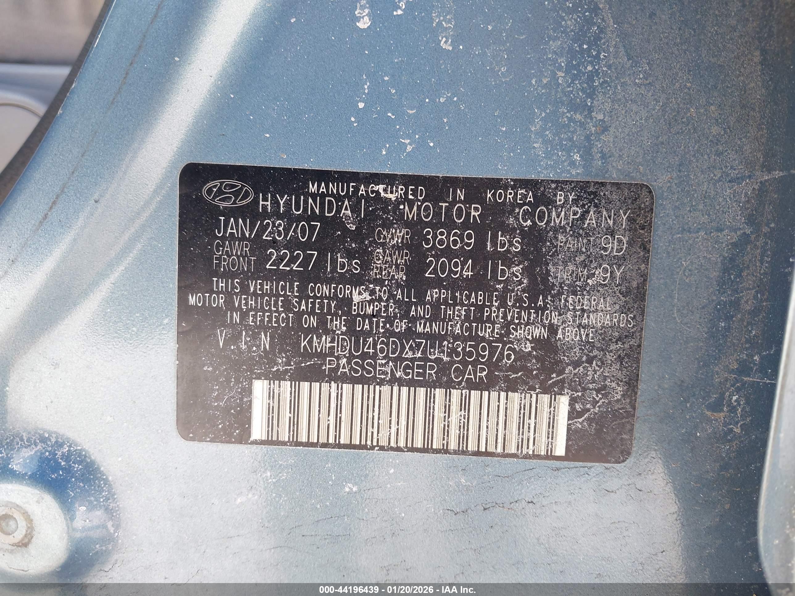 HYUNDAI ELANTRA image 9