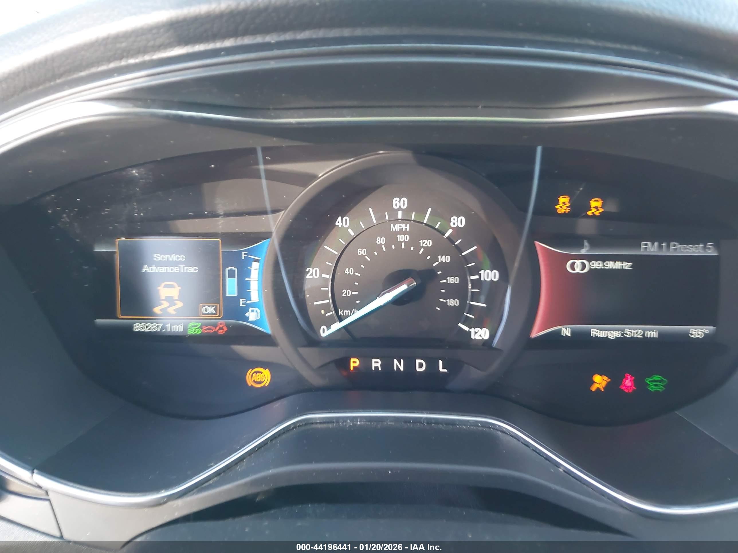 FORD FUSION image 7
