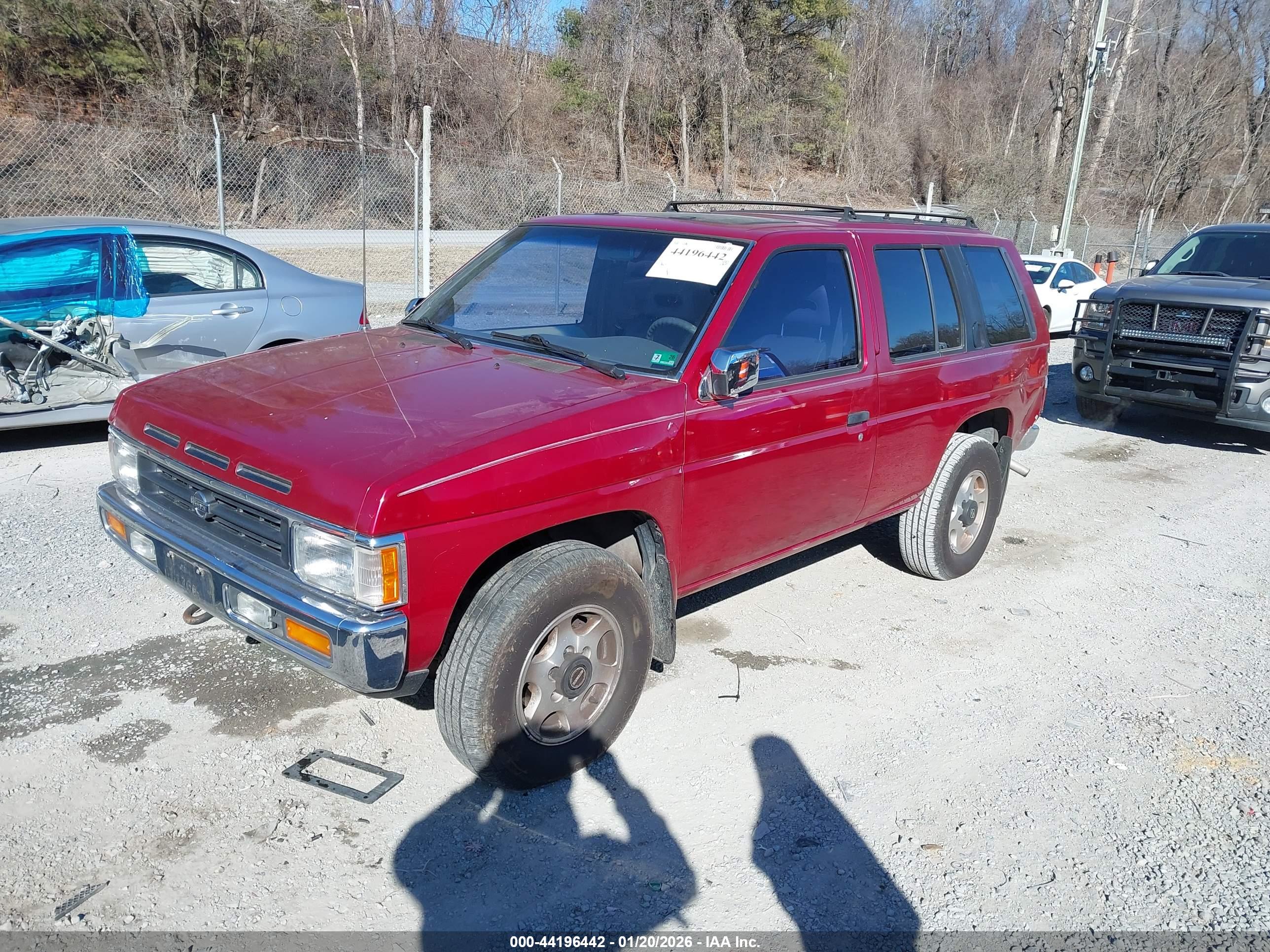 NISSAN PATHFINDER image 2