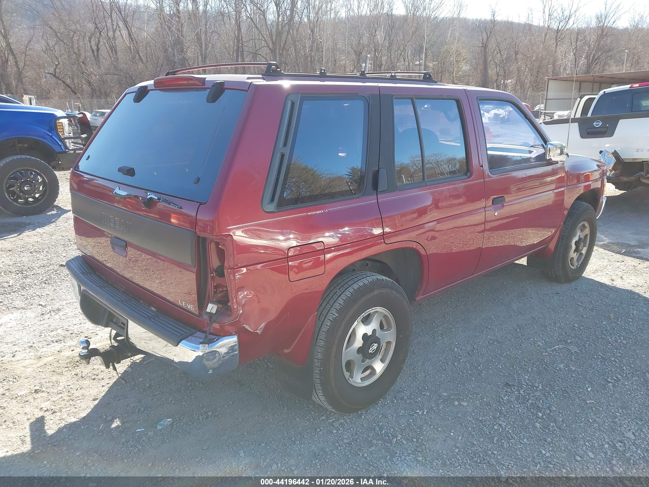 NISSAN PATHFINDER image 4