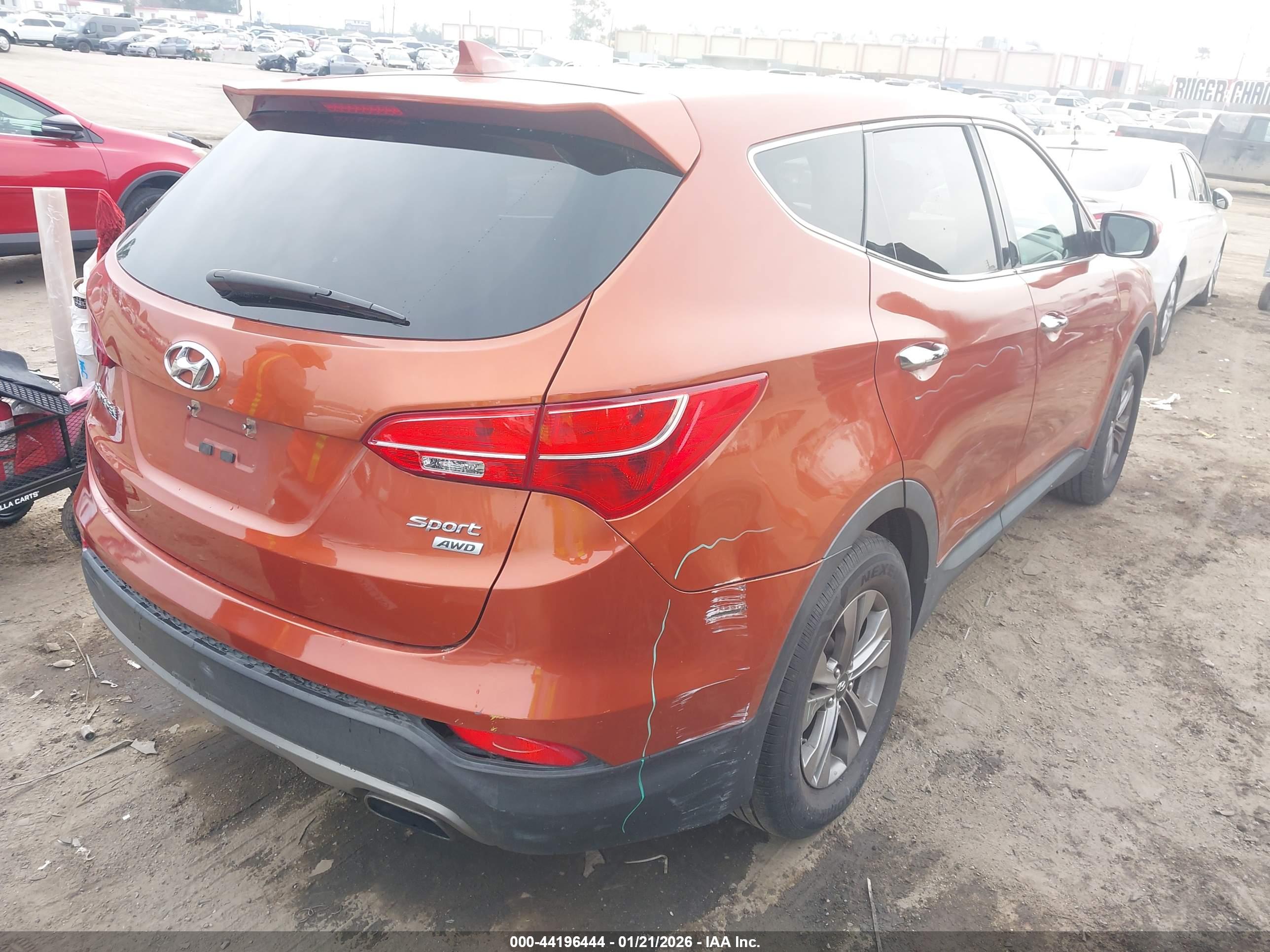 HYUNDAI SANTA image 4