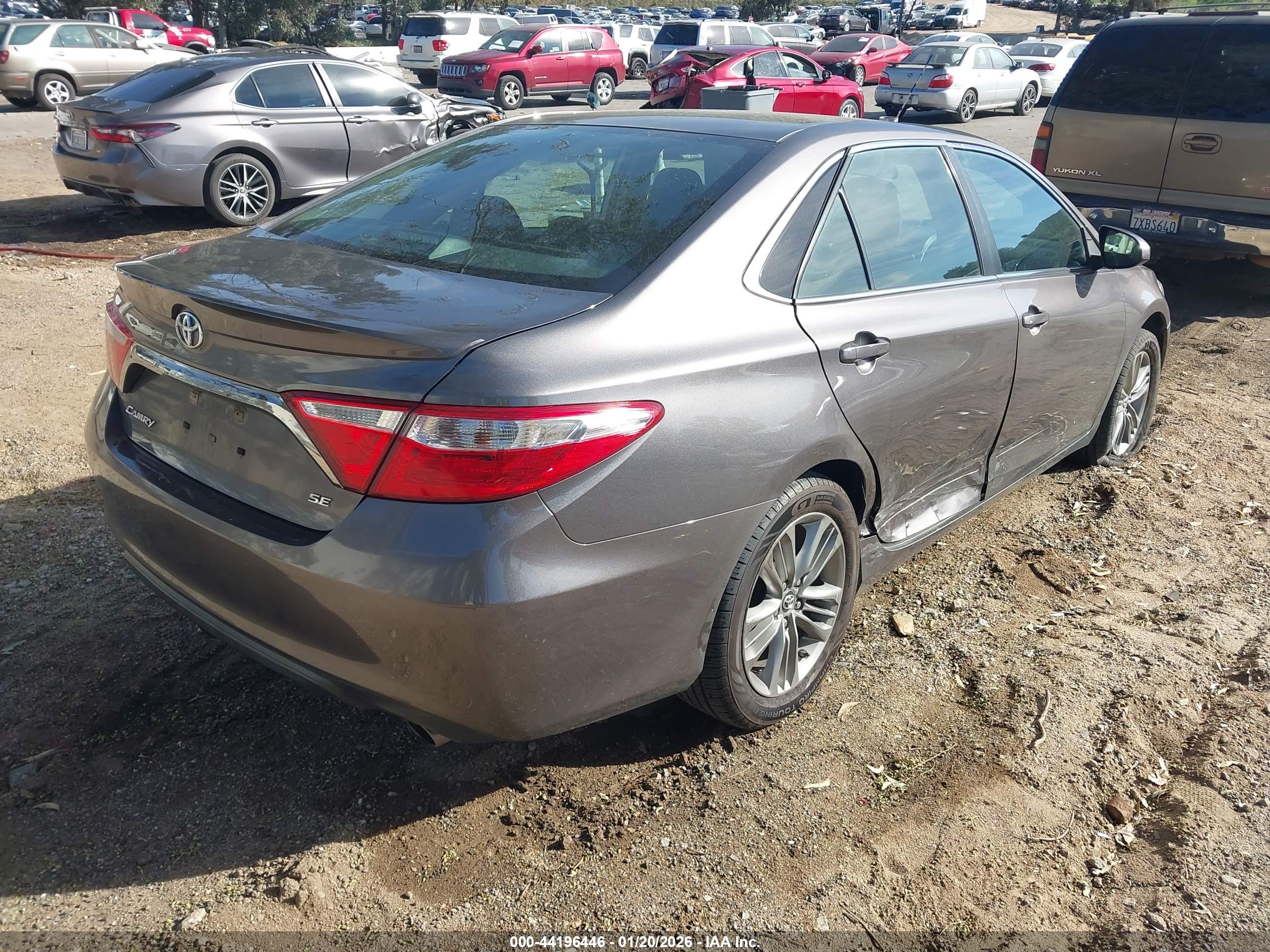 TOYOTA CAMRY image 4