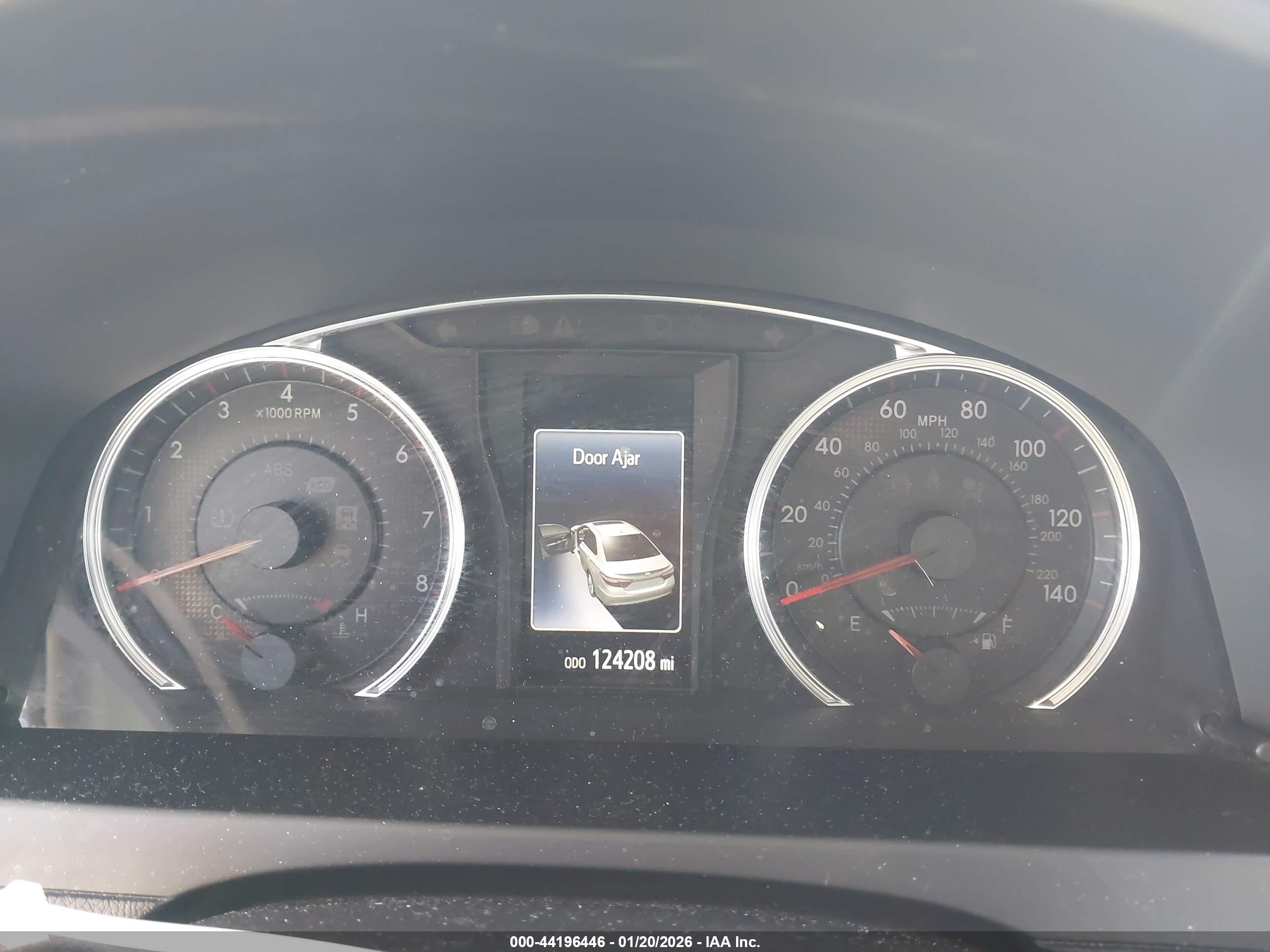 TOYOTA CAMRY image 7