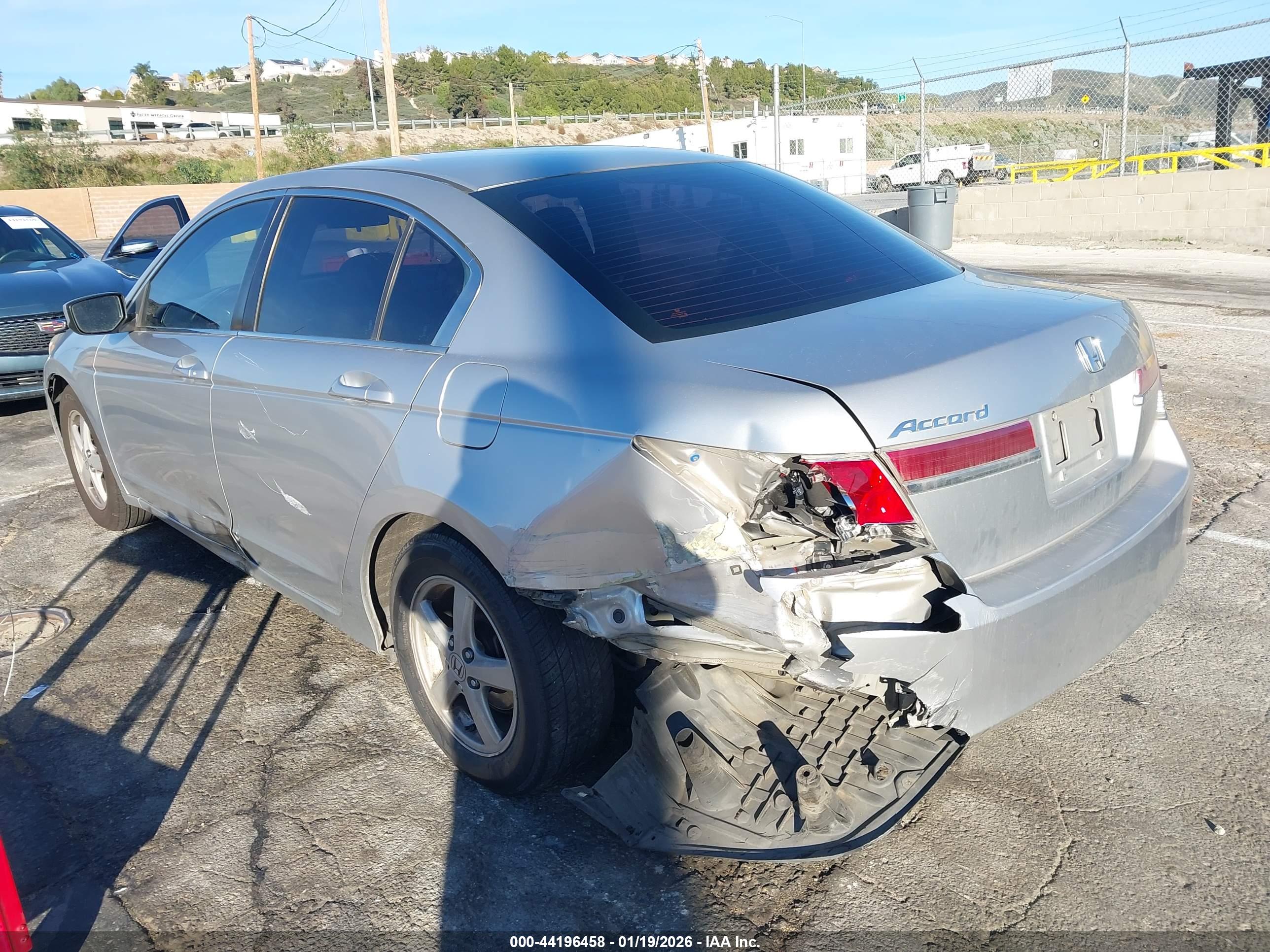 HONDA ACCORD image 3